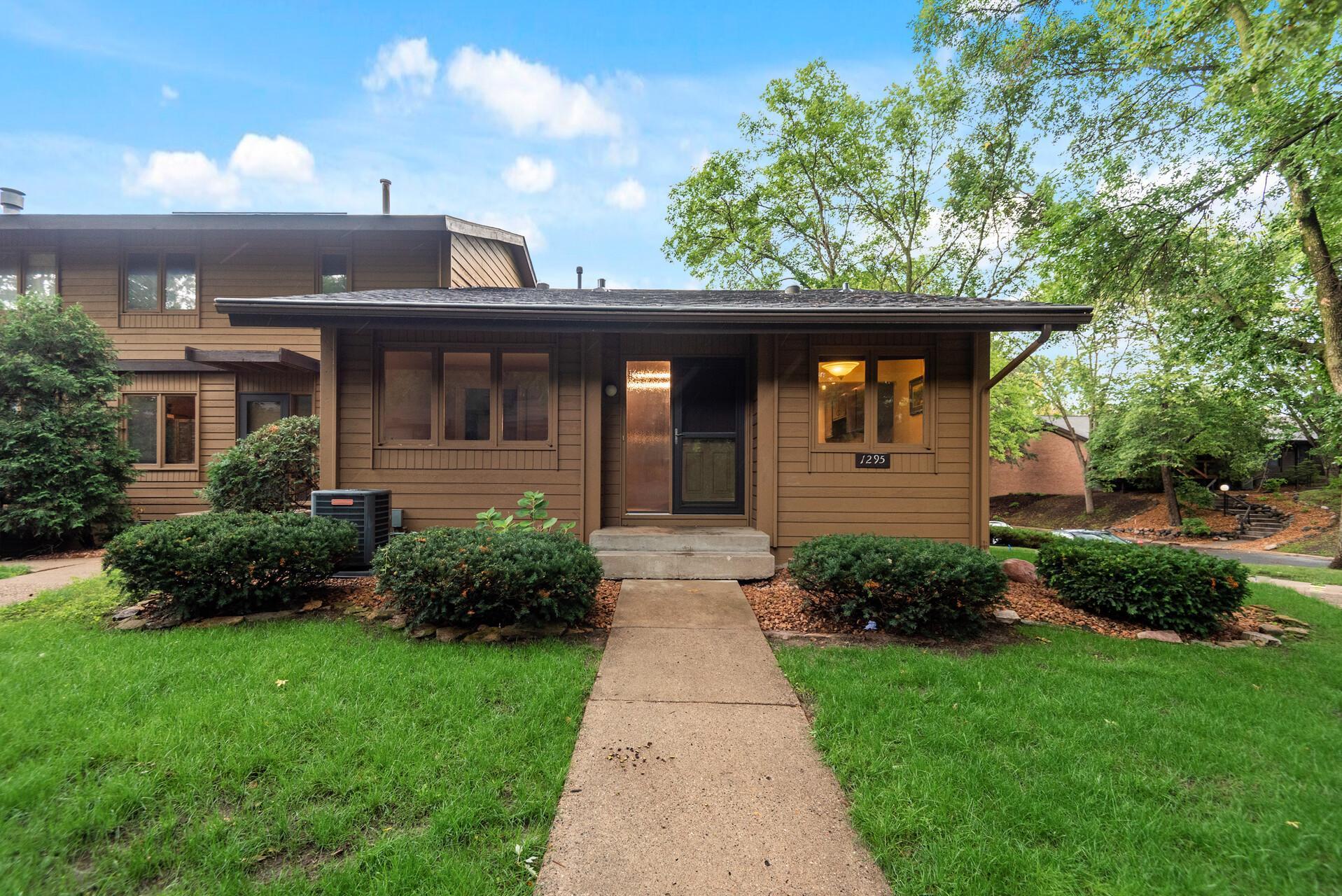 View of Residential at 1295 Brighton Square, New Brighton MN 55112, New Brighton - Mike Wilen | Minnesota Team Real Estate