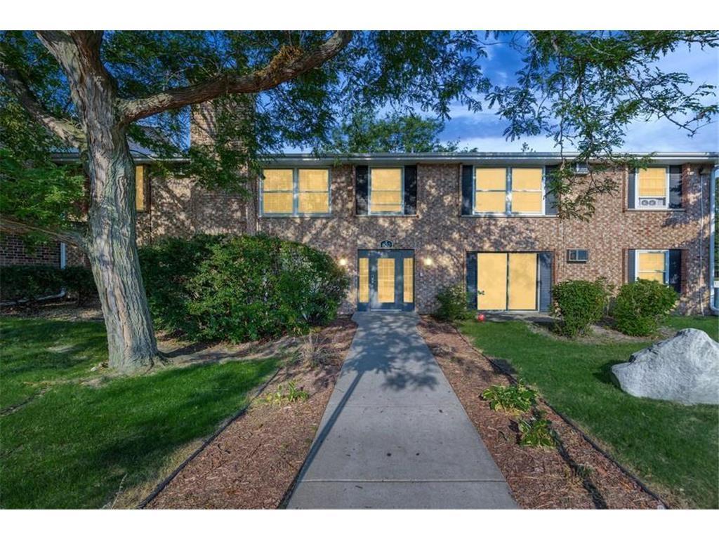 View of Residential at 820 Old Settlers Trail #6, Hopkins MN 55343, Hopkins - Mike Wilen | Minnesota Team Real Estate