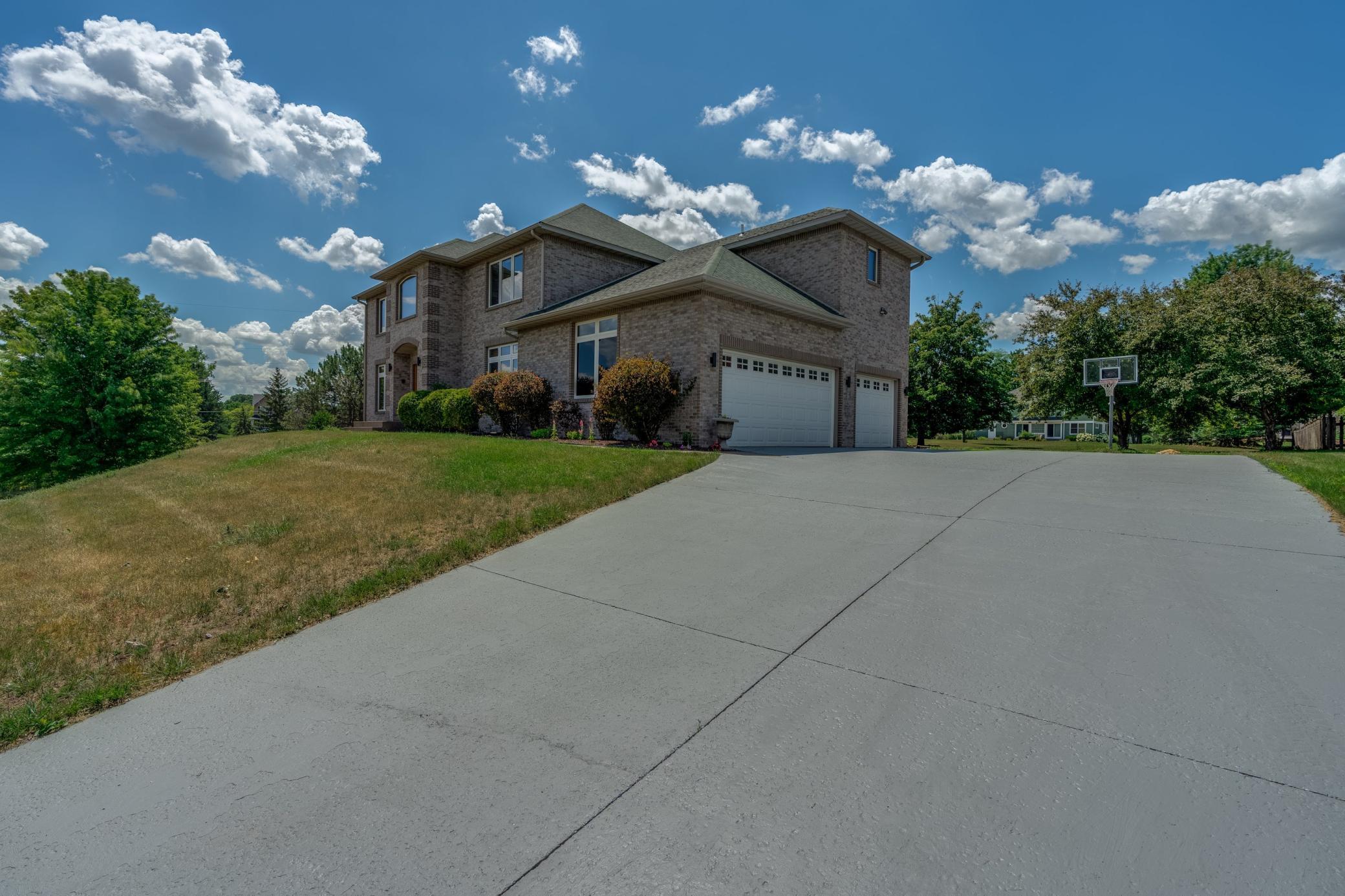 View of Residential at 6118 Creek Ridge Court, Minnetonka MN 55345, Minnetonka - Mike Wilen | Minnesota Team Real Estate