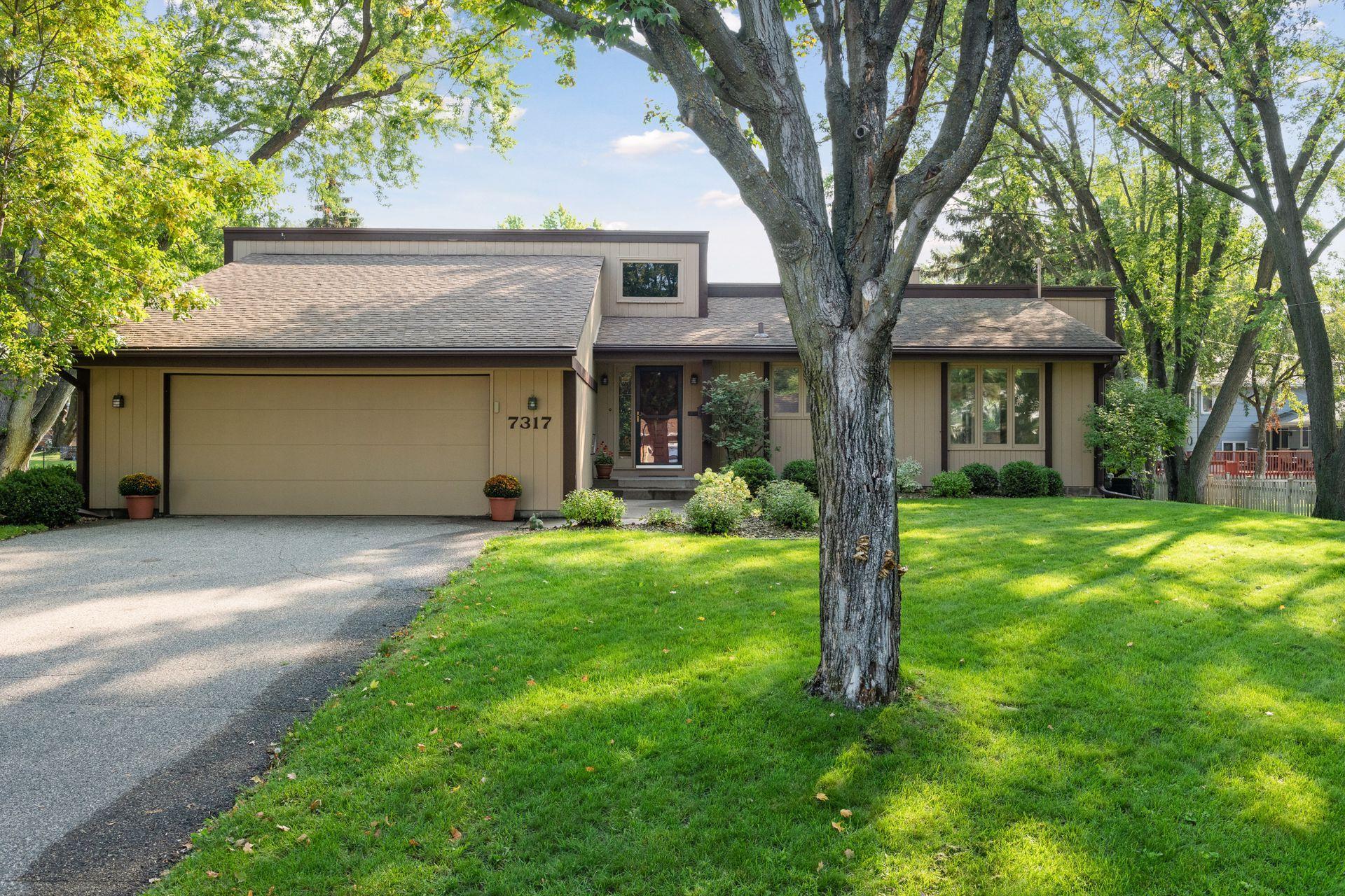 View of Residential at 7317 Wooddale Avenue, Edina MN 55435, Edina - Mike Wilen | Minnesota Team Real Estate
