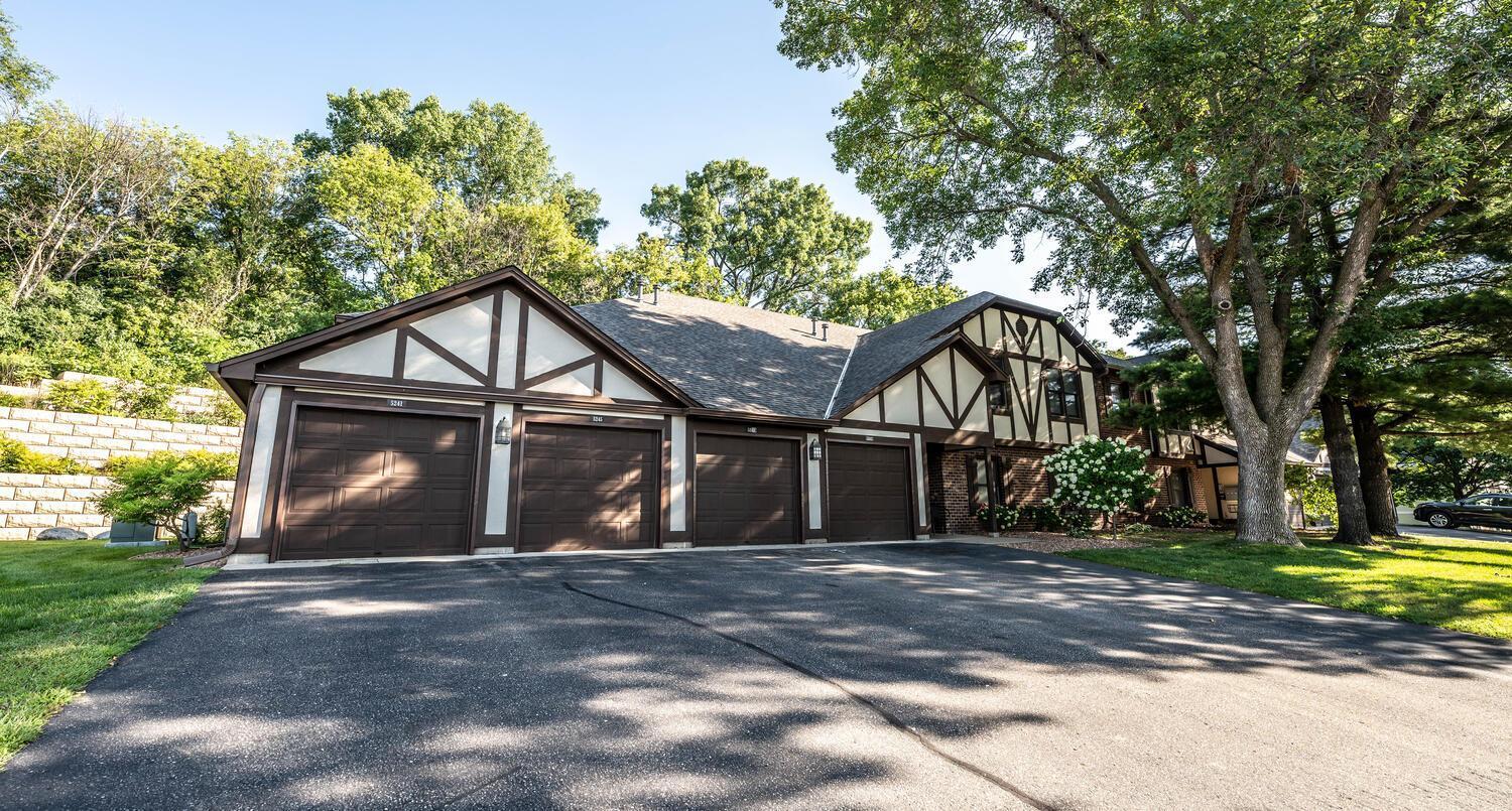View of Residential at 5243 Balmoral Lane, Bloomington MN 55437, Bloomington - Mike Wilen | Minnesota Team Real Estate