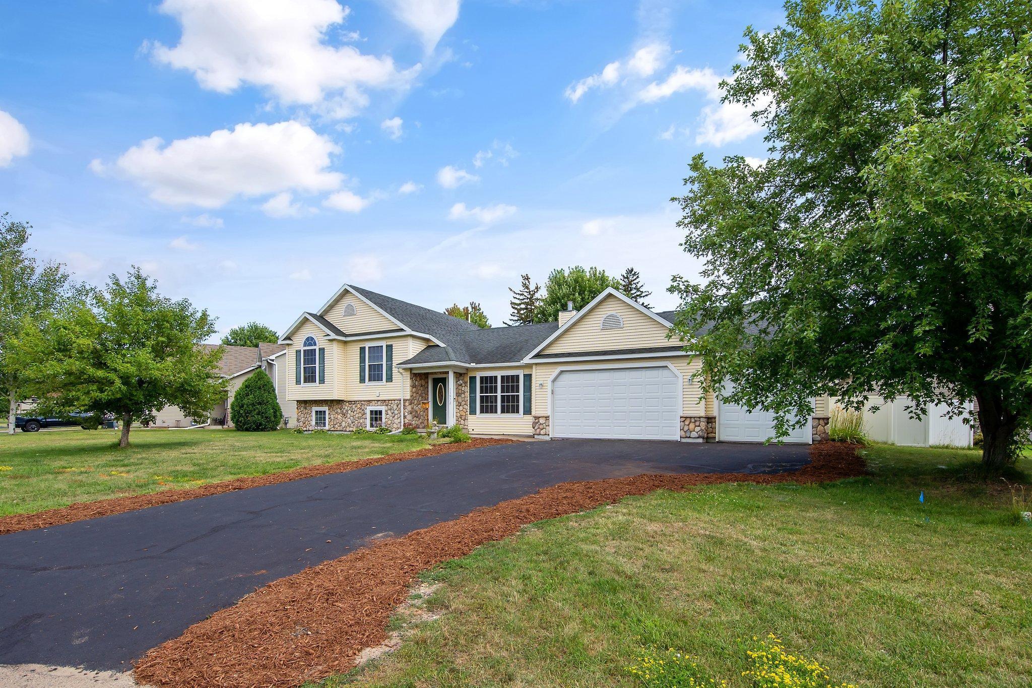 View of Residential at 11972 Meadow Curve, Lindstrom MN 55045, Lindstrom - Mike Wilen | Minnesota Team Real Estate
