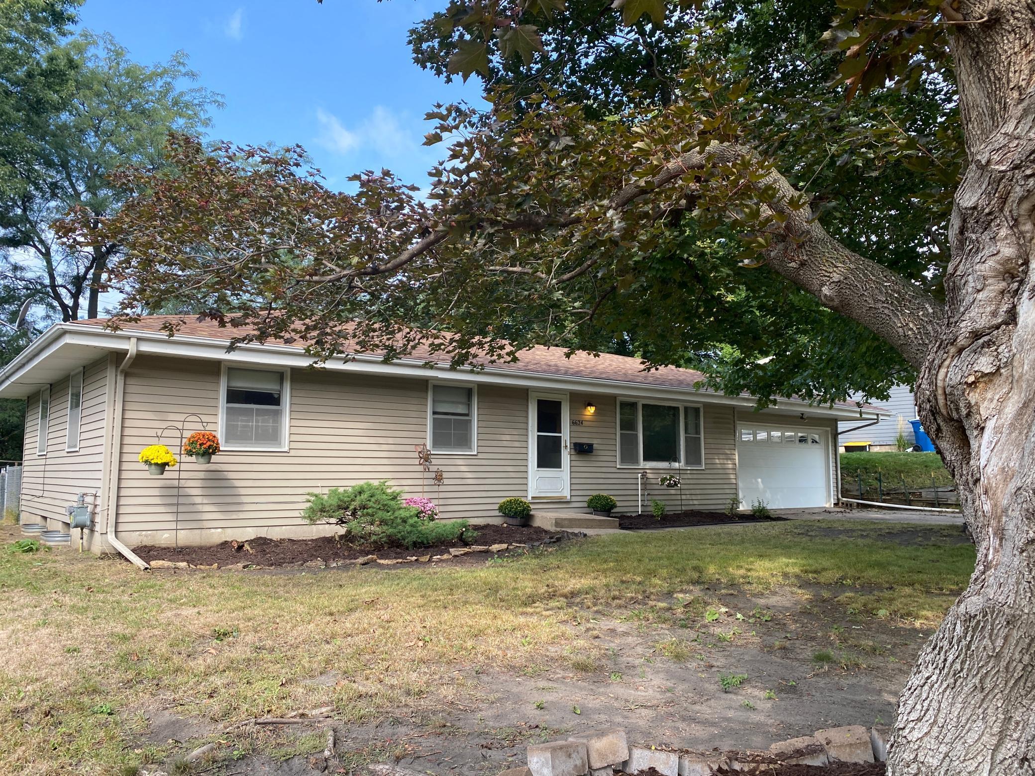 View of Residential at 6624 Ridgeview Drive, Edina MN 55439, Edina - Mike Wilen | Minnesota Team Real Estate