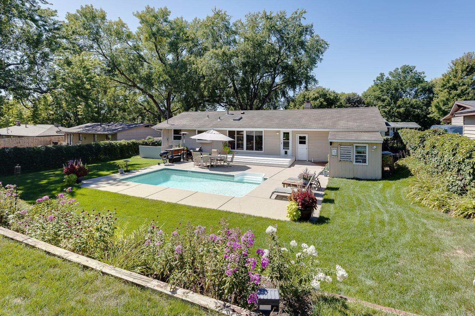 View of Residential at 12801 Dupont Avenue, Burnsville MN 55337, Burnsville - Mike Wilen | Minnesota Team Real Estate