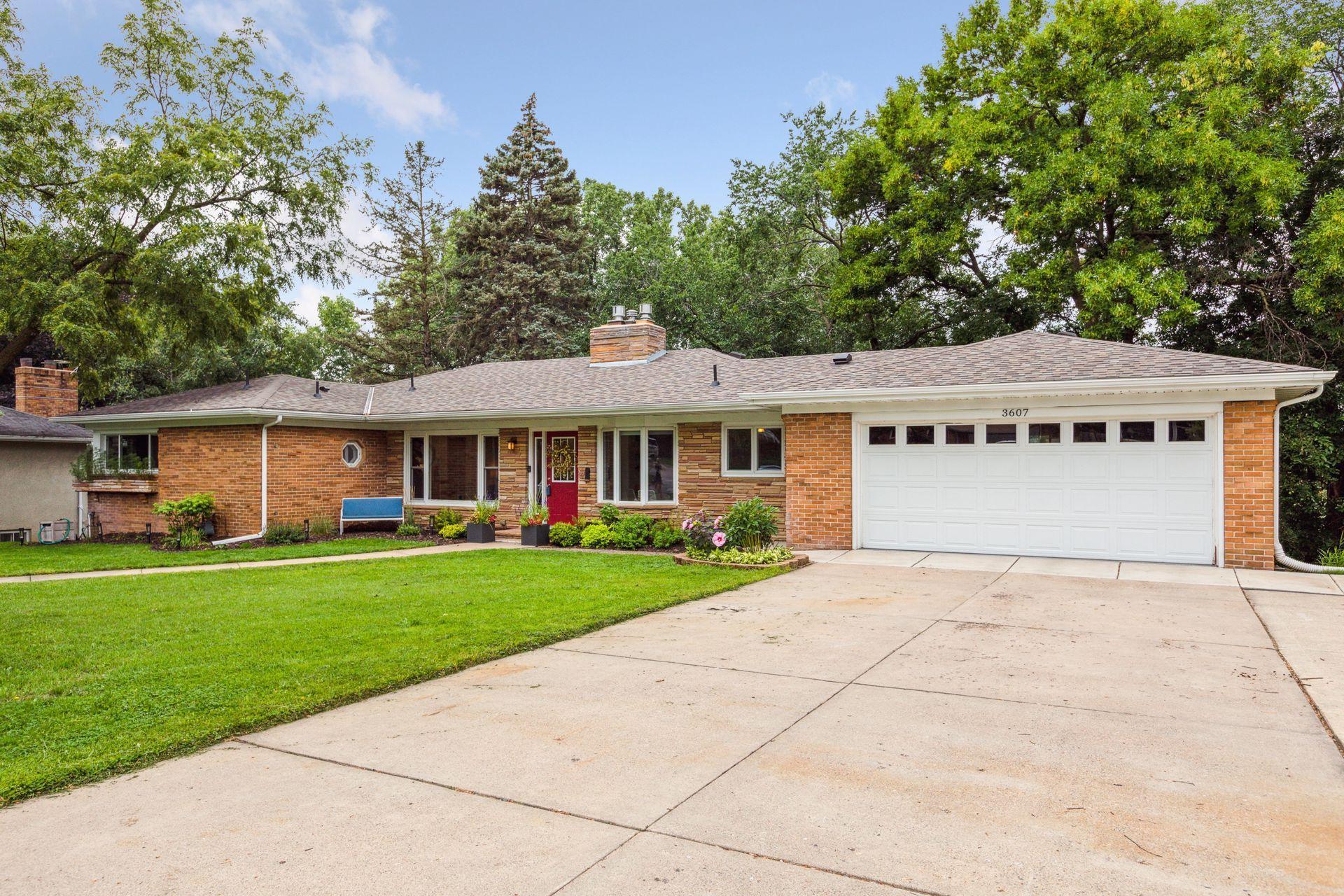 View of Residential at 3607 Beard Avenue, Robbinsdale MN 55422, Robbinsdale - Mike Wilen | Minnesota Team Real Estate