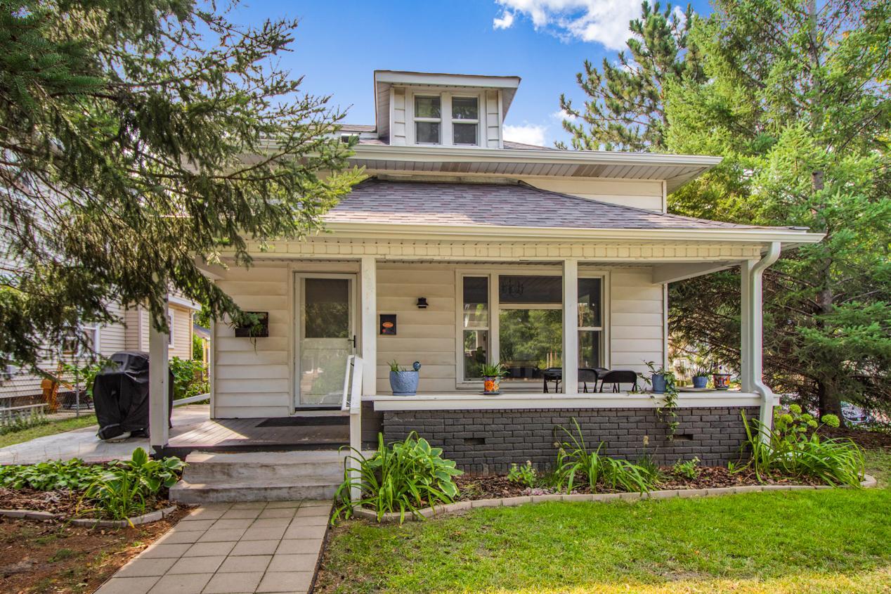 View of Residential at 1694 Van Buren Avenue, Saint Paul MN 55104, Saint Paul - Mike Wilen | Minnesota Team Real Estate