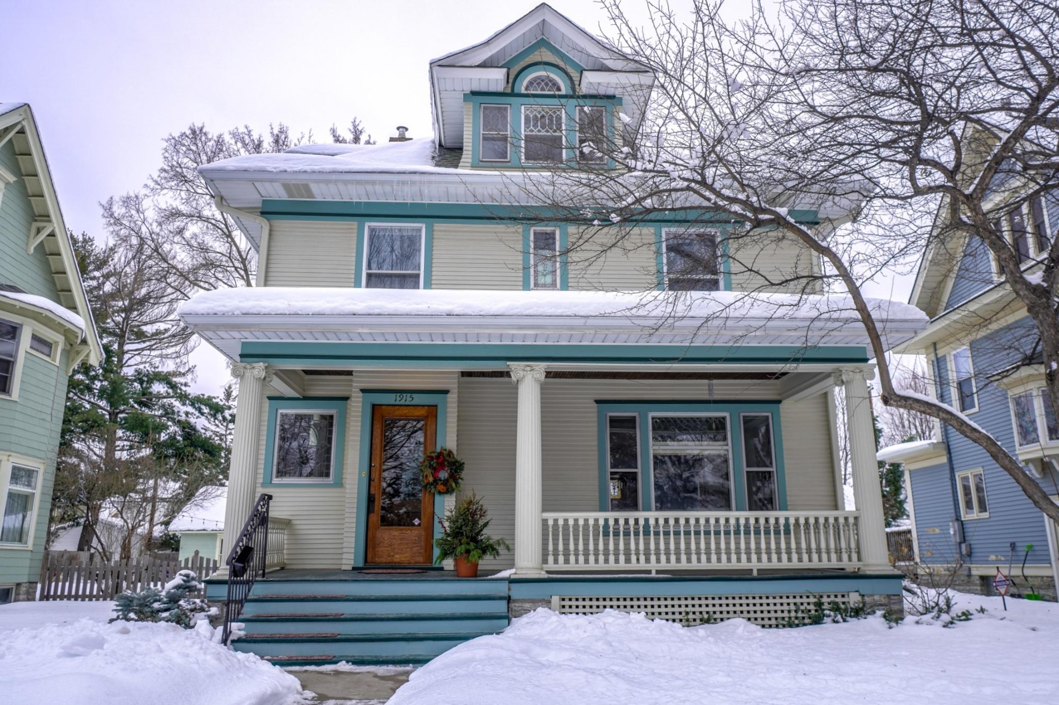 View of Residential at 1915 Laurel Avenue, Saint Paul MN 55104, Saint Paul - Mike Wilen | Minnesota Team Real Estate