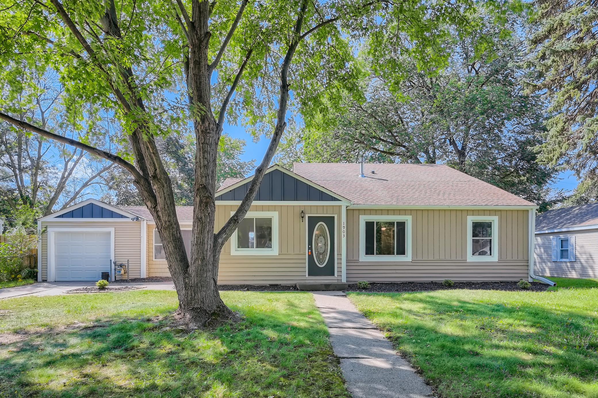 View of Residential at 1903 Kathleen Drive, West Saint Paul MN 55118, West Saint Paul - Mike Wilen | Minnesota Team Real Estate