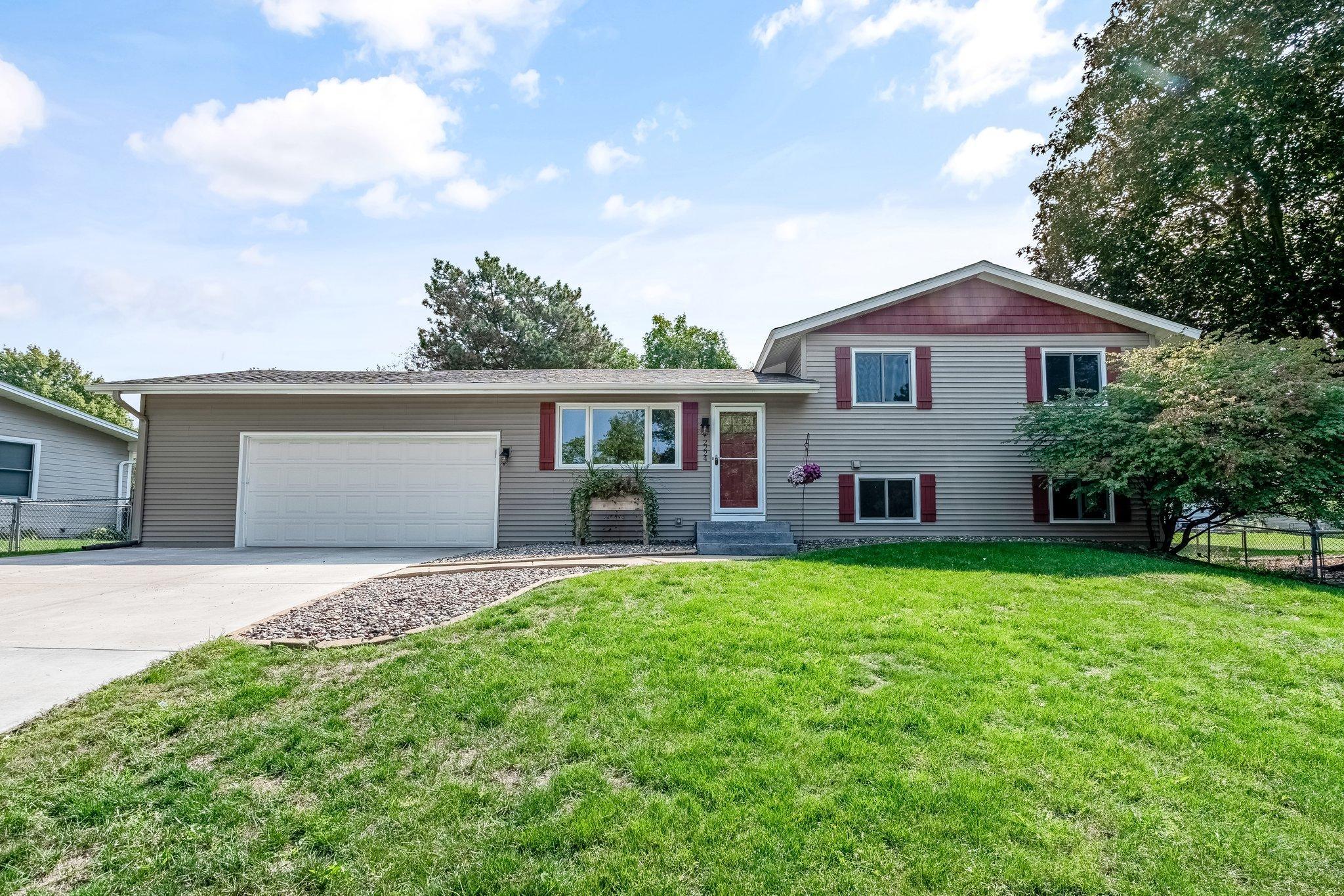 View of Residential at 2224 Thomas Lane, White Bear Lake MN 55110, White Bear Lake - Mike Wilen | Minnesota Team Real Estate