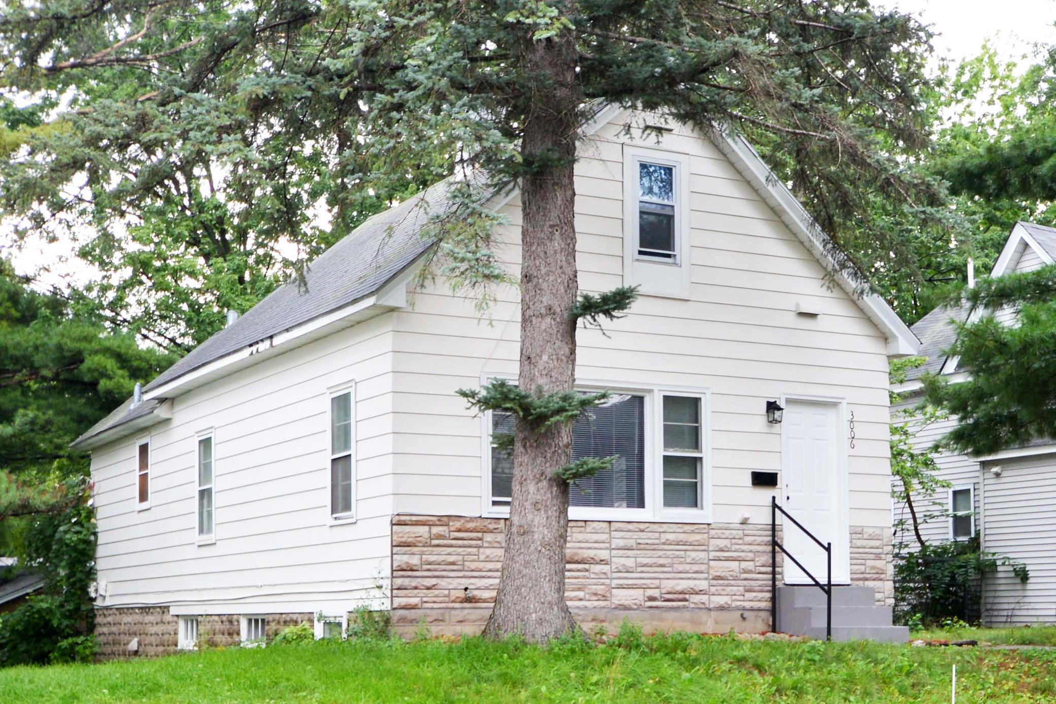 View of Residential at 3006 Thomas Avenue, Minneapolis MN 55411, Minneapolis - Mike Wilen | Minnesota Team Real Estate