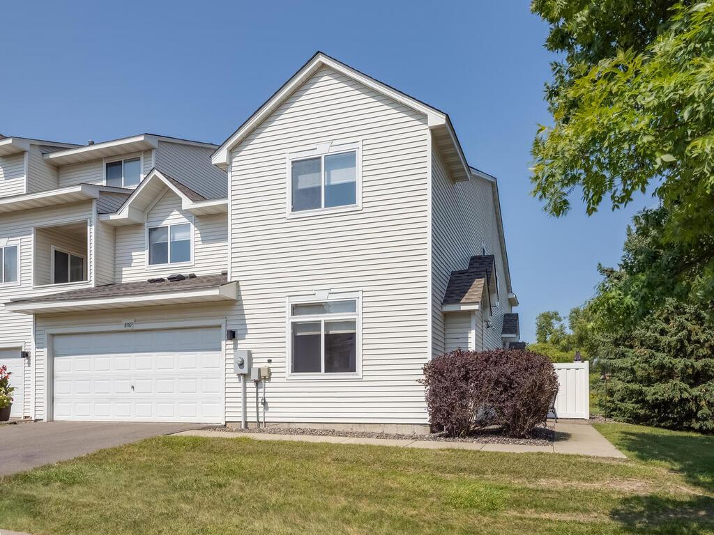 View of Residential at 8987 Sawgrass Glen, Maple Grove MN 55311, Maple Grove - Mike Wilen | Minnesota Team Real Estate