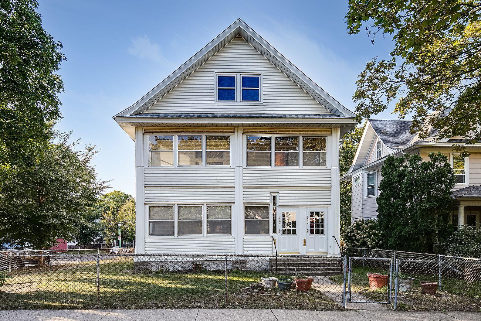 View of Residential Income at 1904 Ashland Avenue, Saint Paul MN 55104, Saint Paul - Mike Wilen | Minnesota Team Real Estate