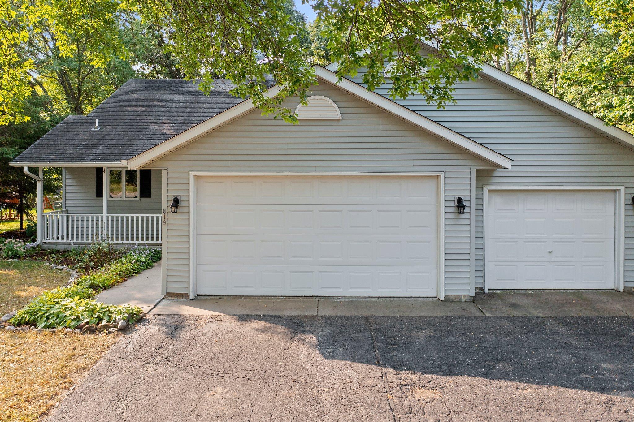 View of Residential at 819 Woodridge Drive, Chaska MN 55318, Chaska - Mike Wilen | Minnesota Team Real Estate