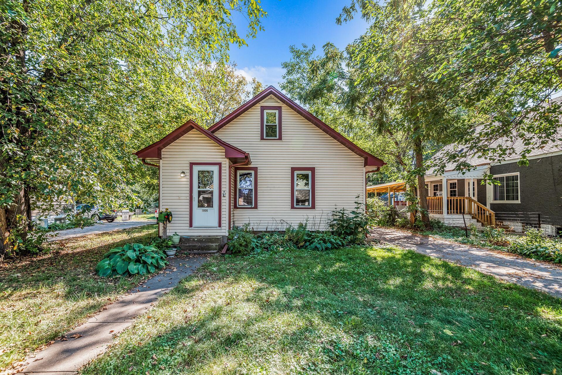 View of Residential at 1806 Minnehaha Avenue, Saint Paul MN 55119, Saint Paul - Mike Wilen | Minnesota Team Real Estate