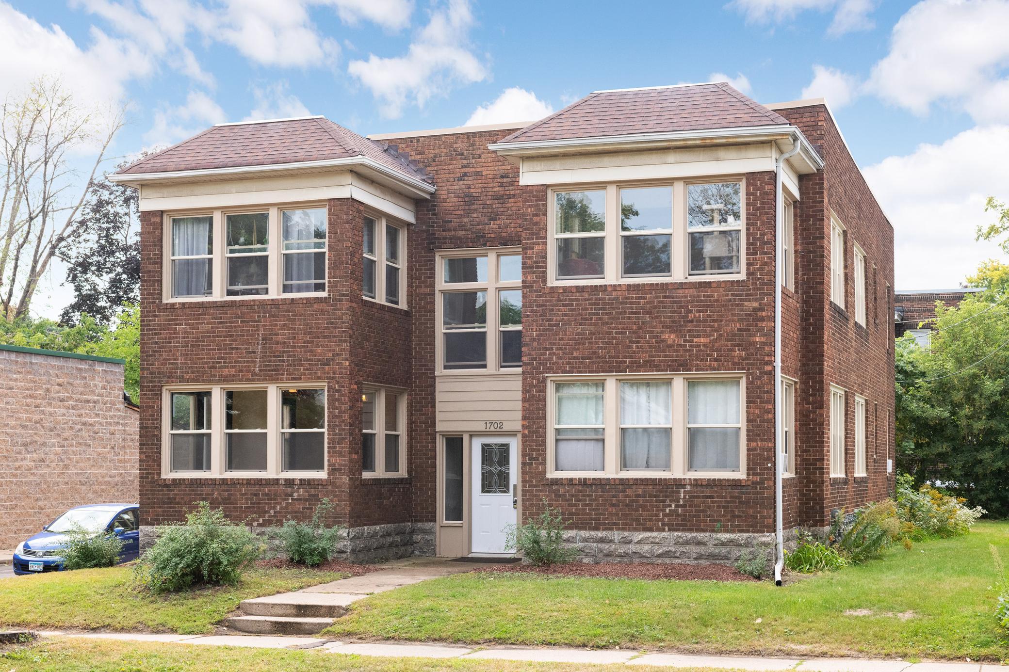 View of Residential Income at 1702 Selby Avenue, Saint Paul MN 55104, Saint Paul - Mike Wilen | Minnesota Team Real Estate