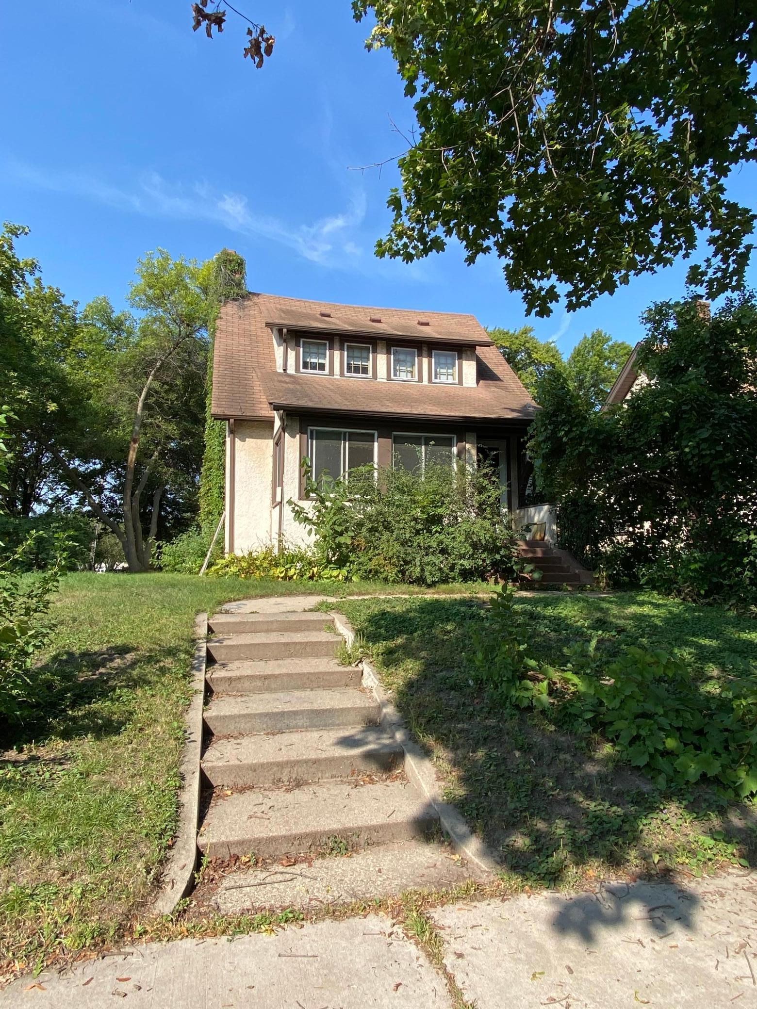 View of Residential at 256 Thomas Avenue, Minneapolis MN 55405, Minneapolis - Mike Wilen | Minnesota Team Real Estate