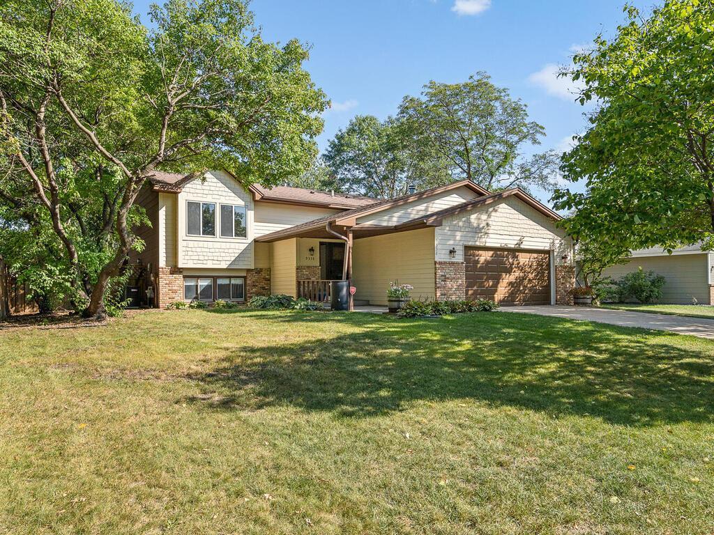 View of Residential at 9338 Vincent Avenue, Brooklyn Park MN 55444, Brooklyn Park - Mike Wilen | Minnesota Team Real Estate