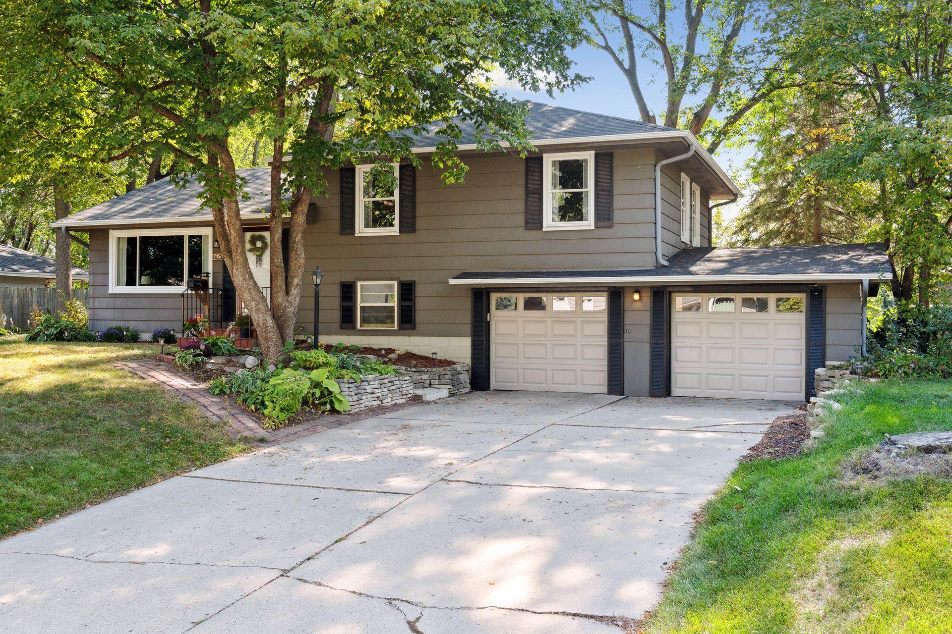 View of Residential at 4625 Oxborough Lane, Bloomington MN 55437, Bloomington - Mike Wilen | Minnesota Team Real Estate