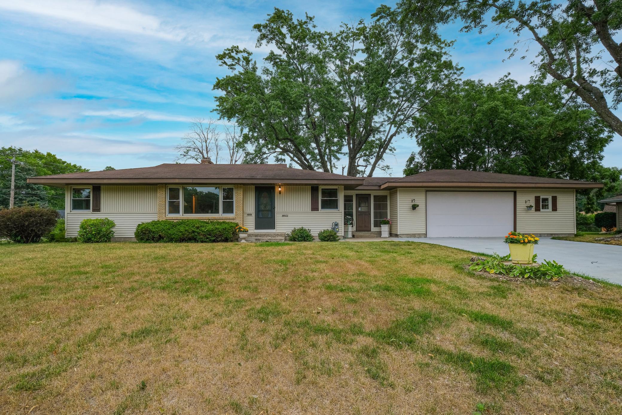 View of Residential at 8601 2nd Avenue, Bloomington MN 55420, Bloomington - Mike Wilen | Minnesota Team Real Estate