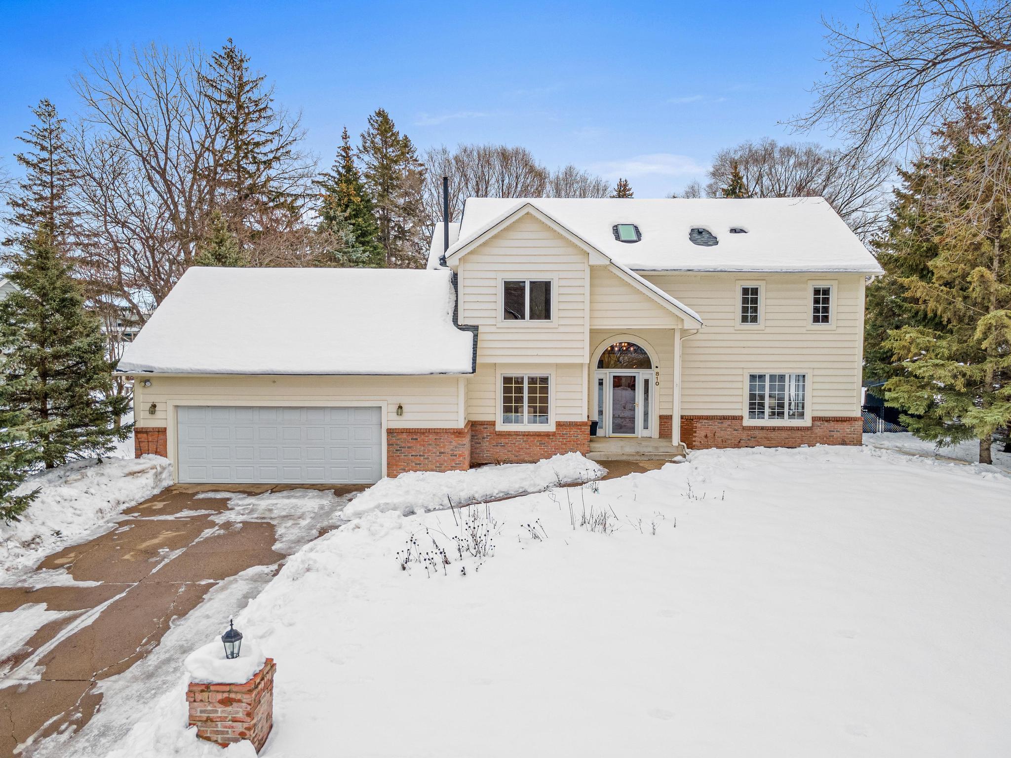View of Residential at 810 Millwood Avenue, Roseville MN 55113, Roseville - Mike Wilen | Minnesota Team Real Estate