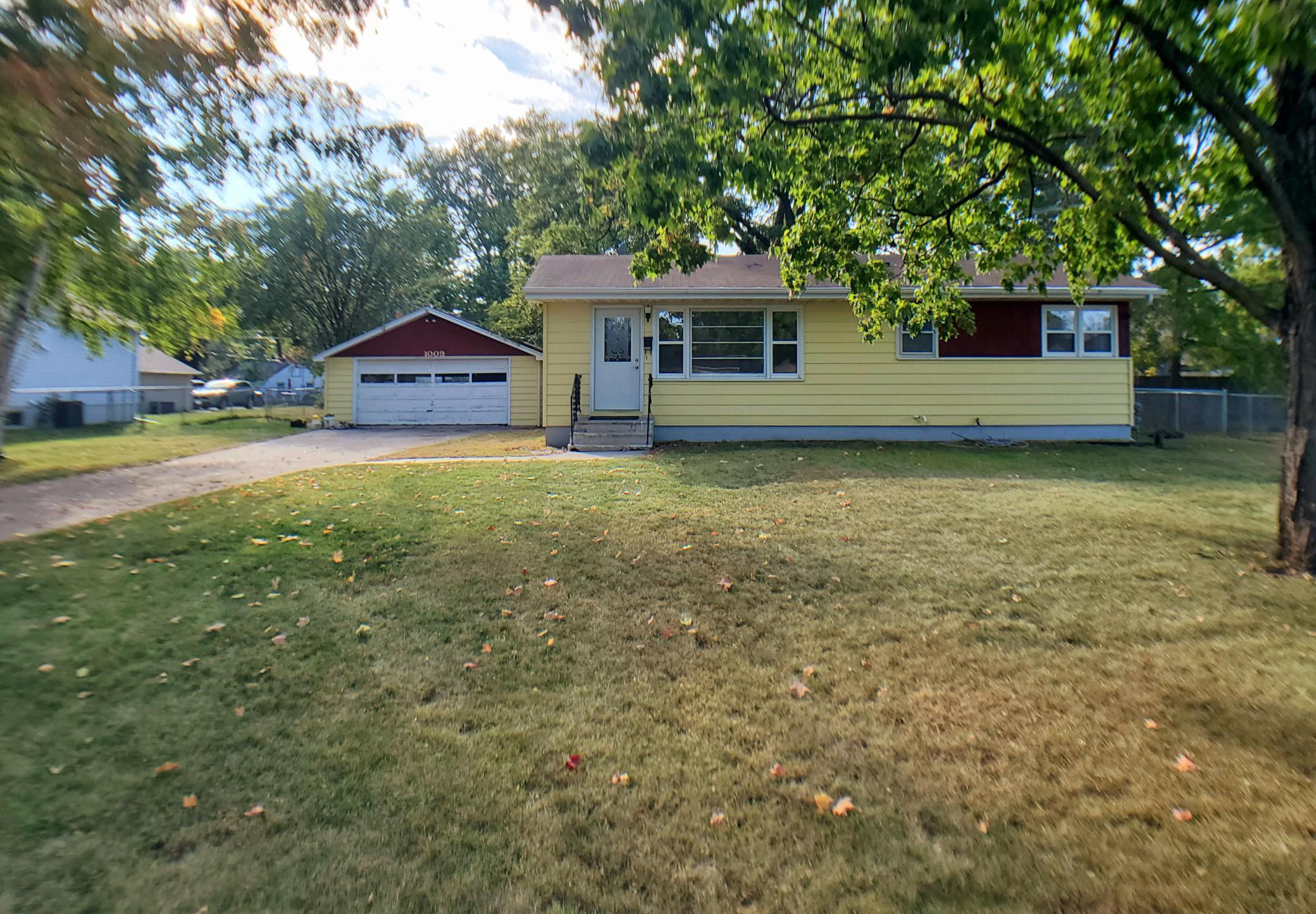 View of Residential at 1009 Laurel Avenue, Saint Paul Park MN 55071, Saint Paul Park - Mike Wilen | Minnesota Team Real Estate
