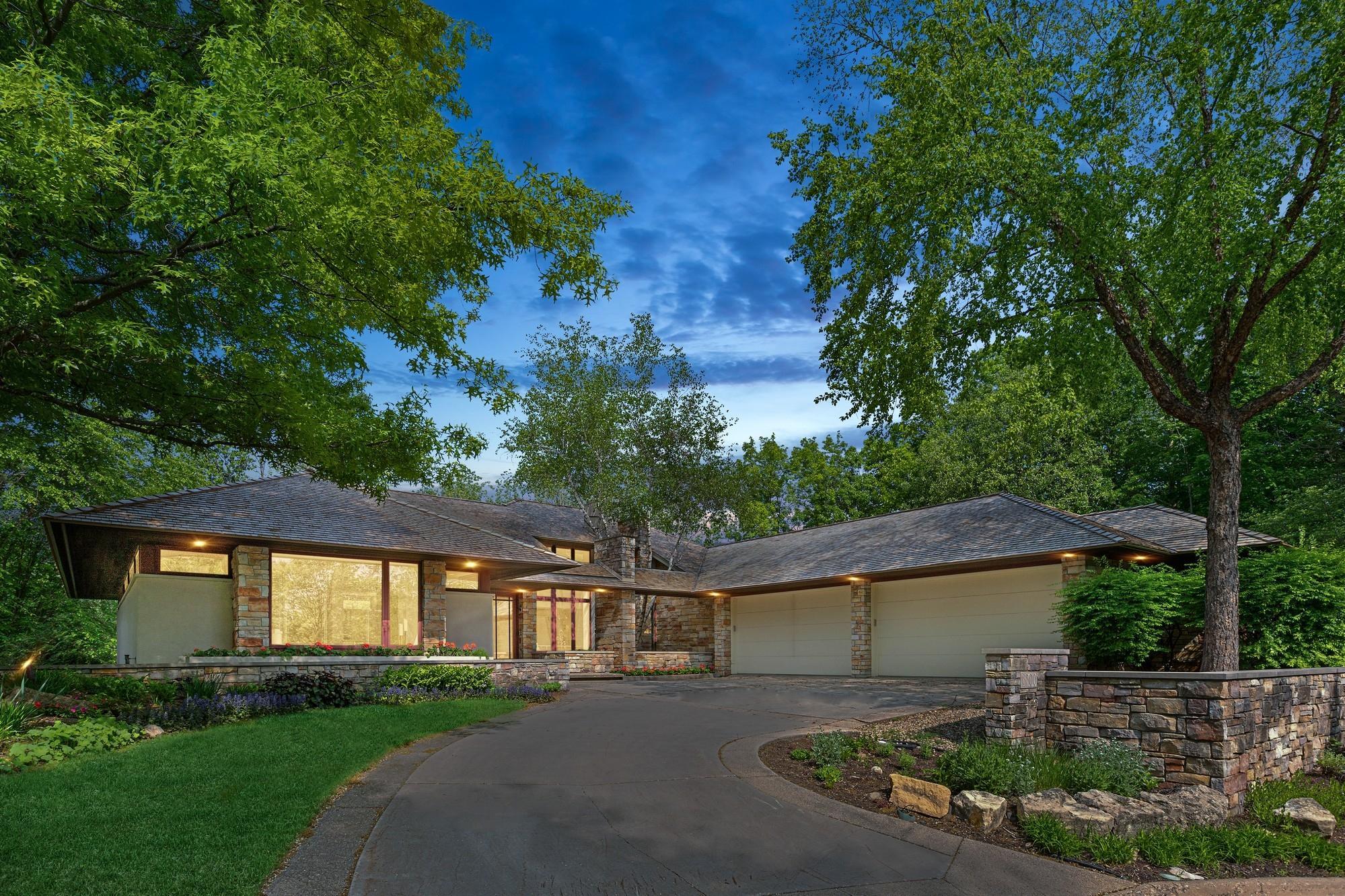 View of Residential at 8800 Deer Ridge Lane, Bloomington MN 55438, Bloomington - Mike Wilen | Minnesota Team Real Estate