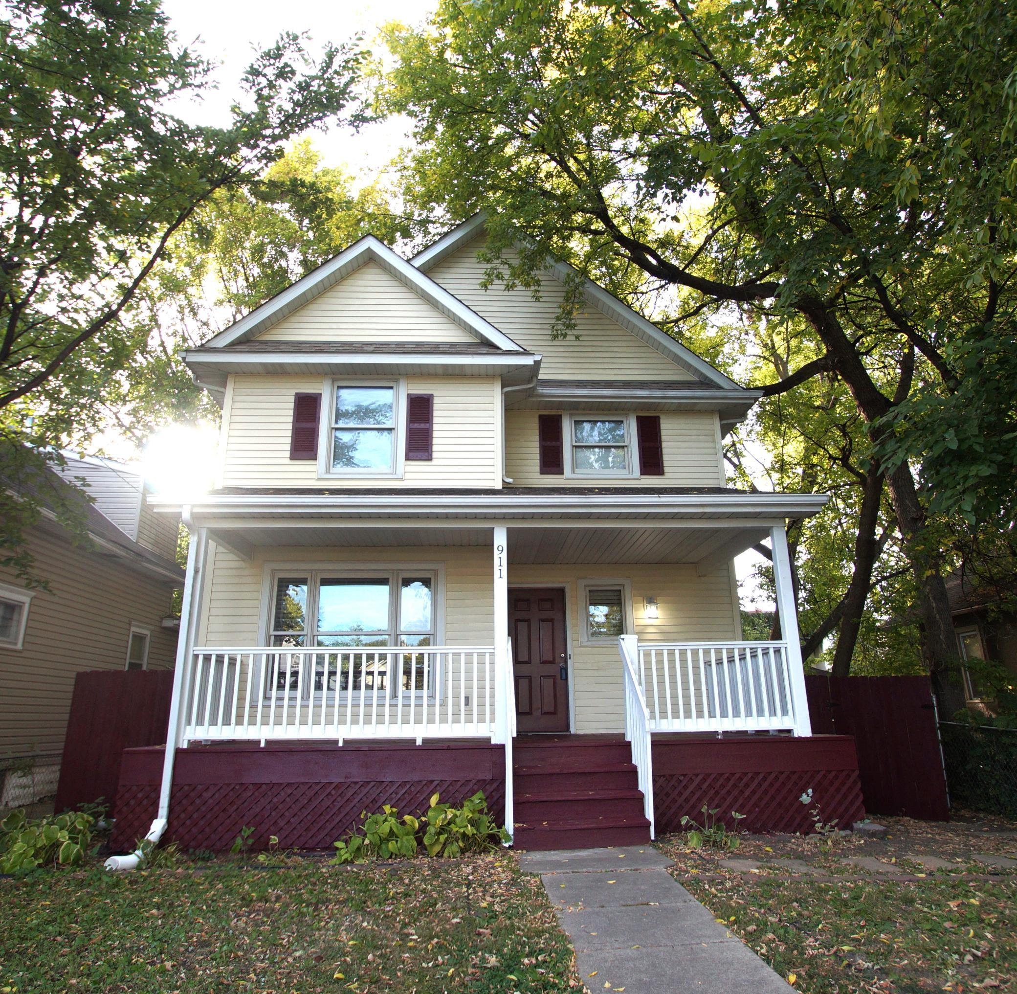 View of Residential at 911 Newton Avenue, Minneapolis MN 55411, Minneapolis - Mike Wilen | Minnesota Team Real Estate