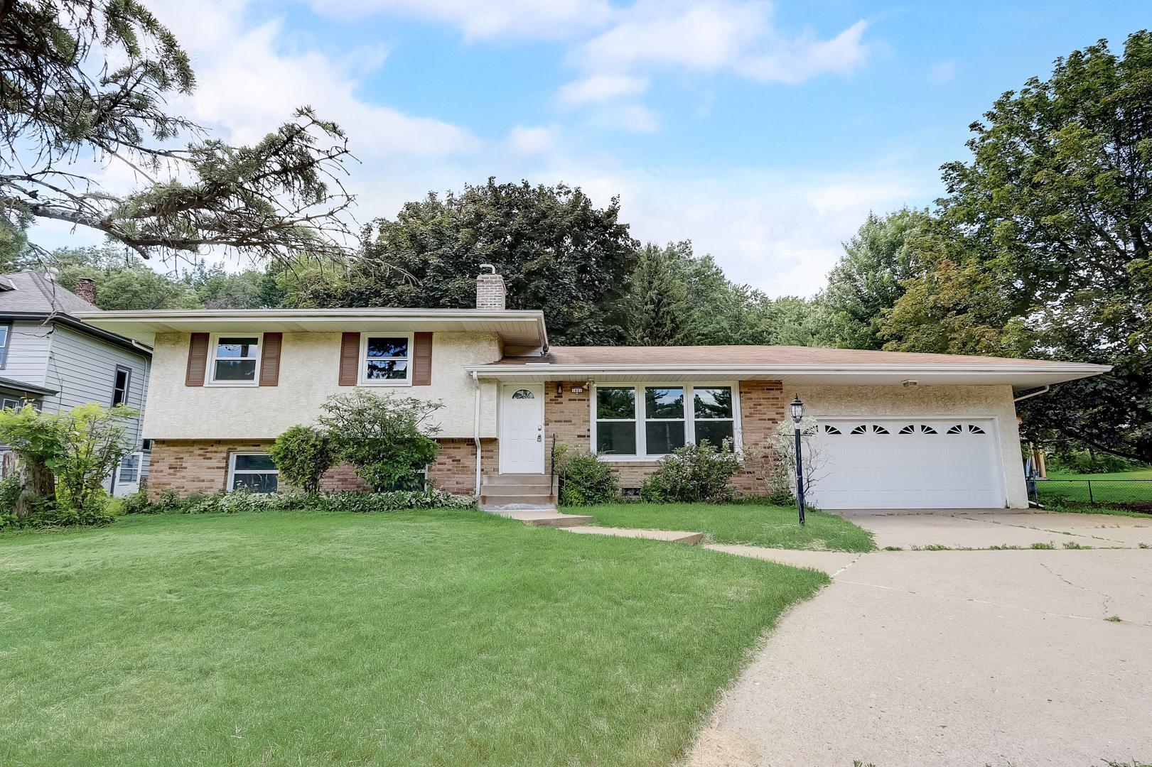 View of Residential at 1851 Dale Court, Roseville MN 55113, Roseville - Mike Wilen | Minnesota Team Real Estate