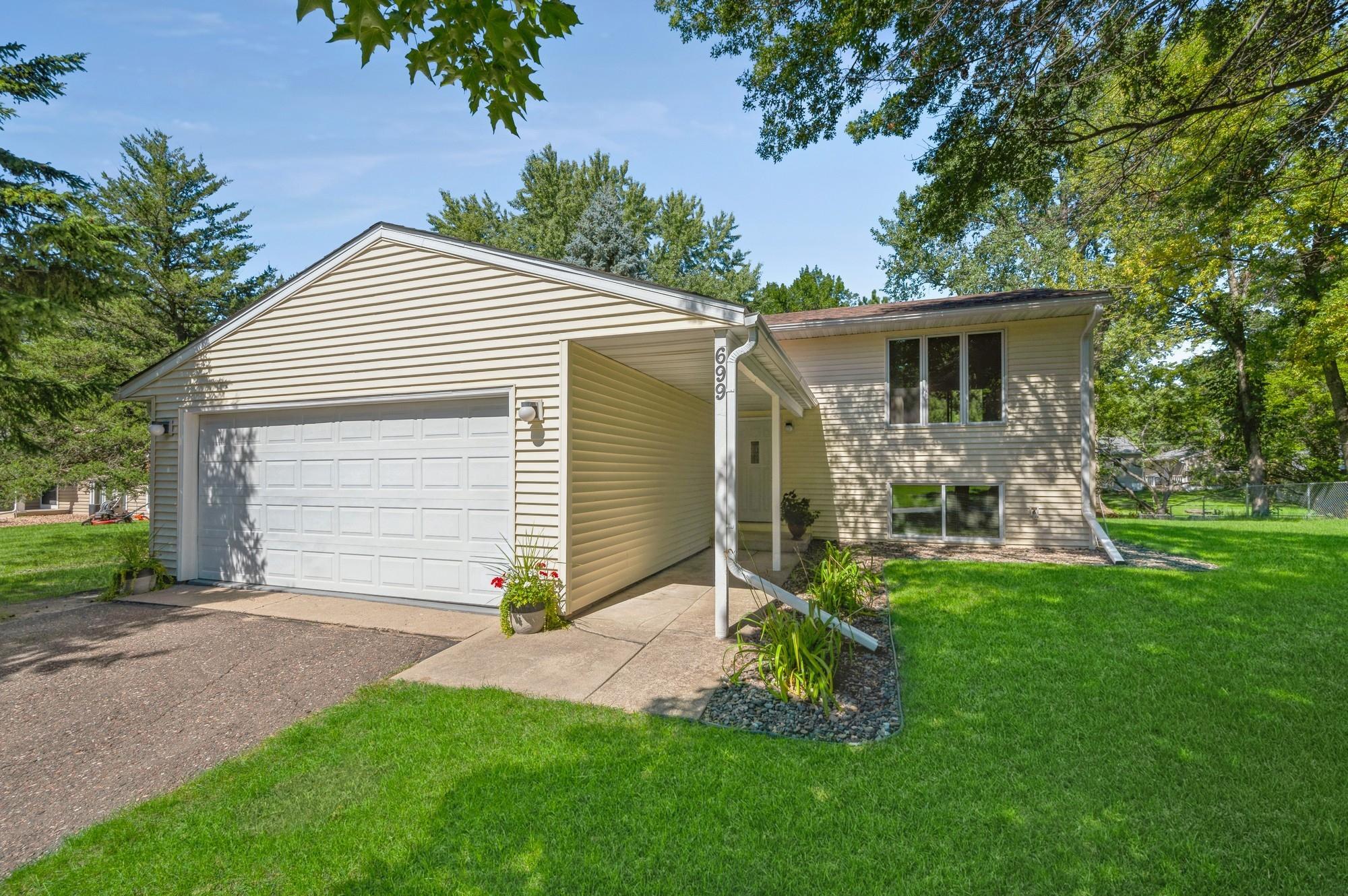 View of Residential at 699 Doris Avenue, Shoreview MN 55126, Shoreview - Mike Wilen | Minnesota Team Real Estate