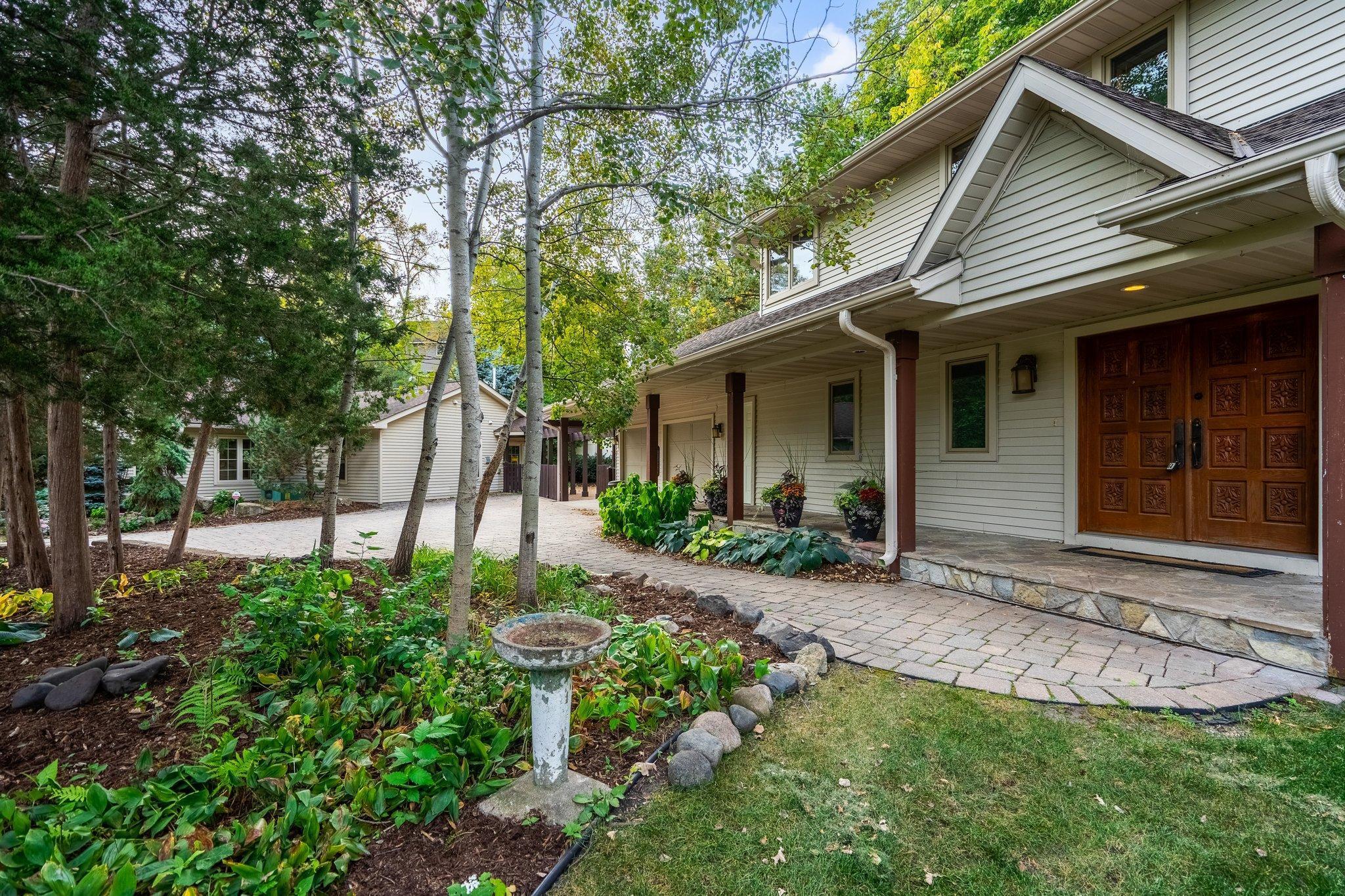 View of Residential at 9928 Oak Shore Drive, Lakeville MN 55044, Lakeville - Mike Wilen | Minnesota Team Real Estate