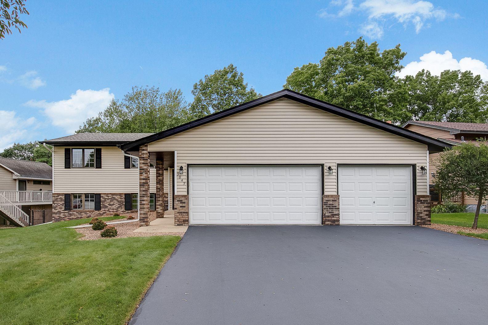 View of Residential at 3843 Westbury Drive, Eagan MN 55123, Eagan - Mike Wilen | Minnesota Team Real Estate