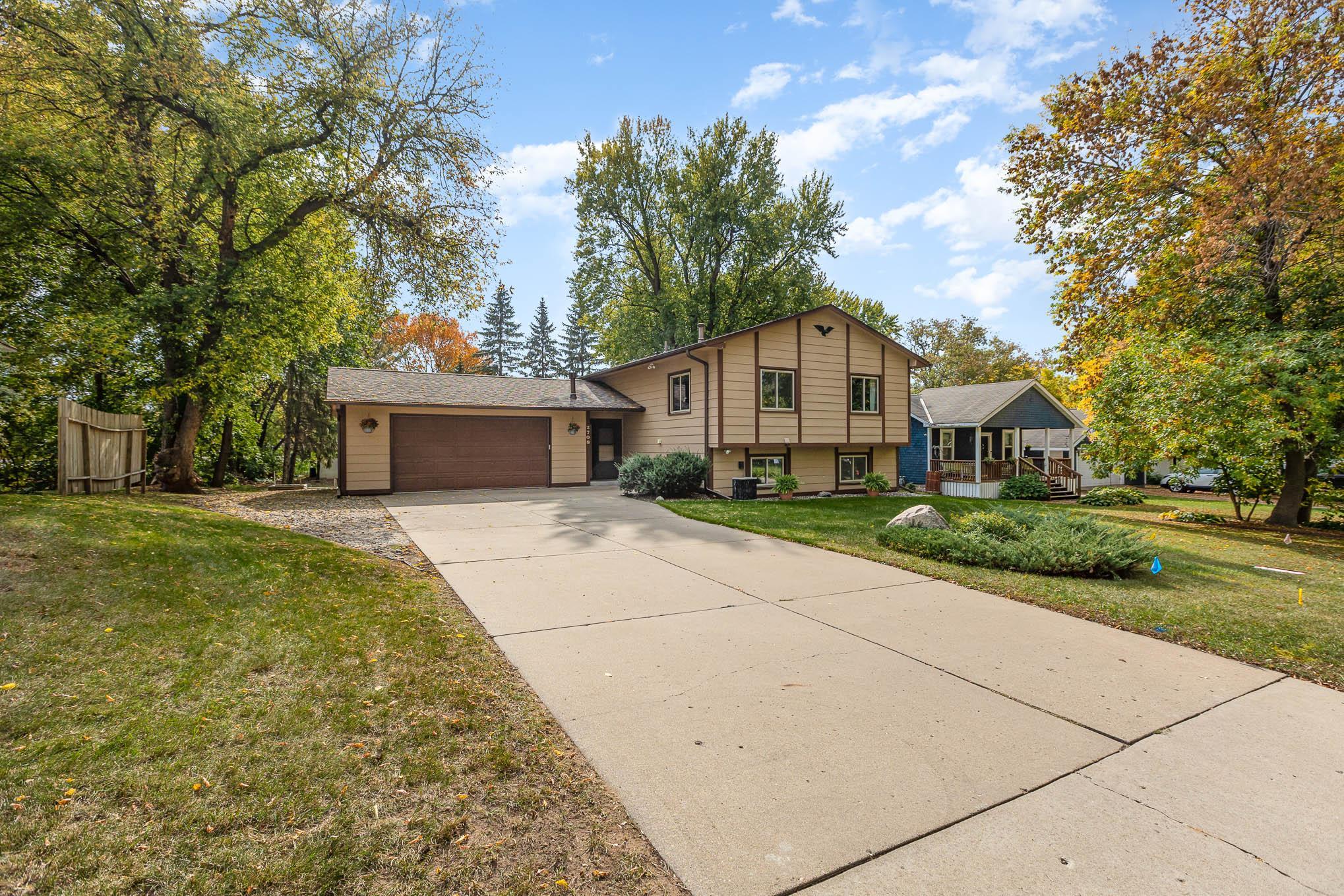 View of Residential at 2708 16th Avenue, North Saint Paul MN 55109, North Saint Paul - Mike Wilen | Minnesota Team Real Estate