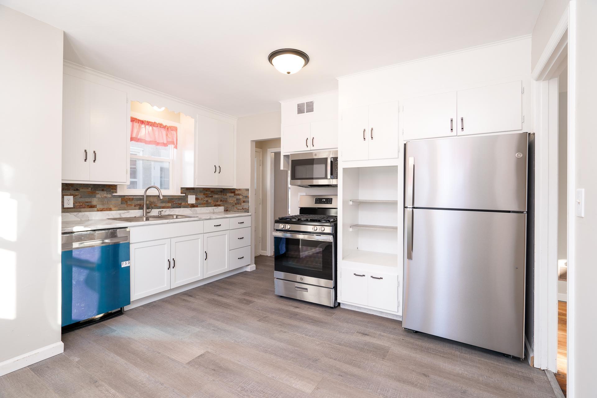 View of Residential at 3053 Jersey Avenue, Saint Louis Park MN 55426, Saint Louis Park - Mike Wilen | Minnesota Team Real Estate
