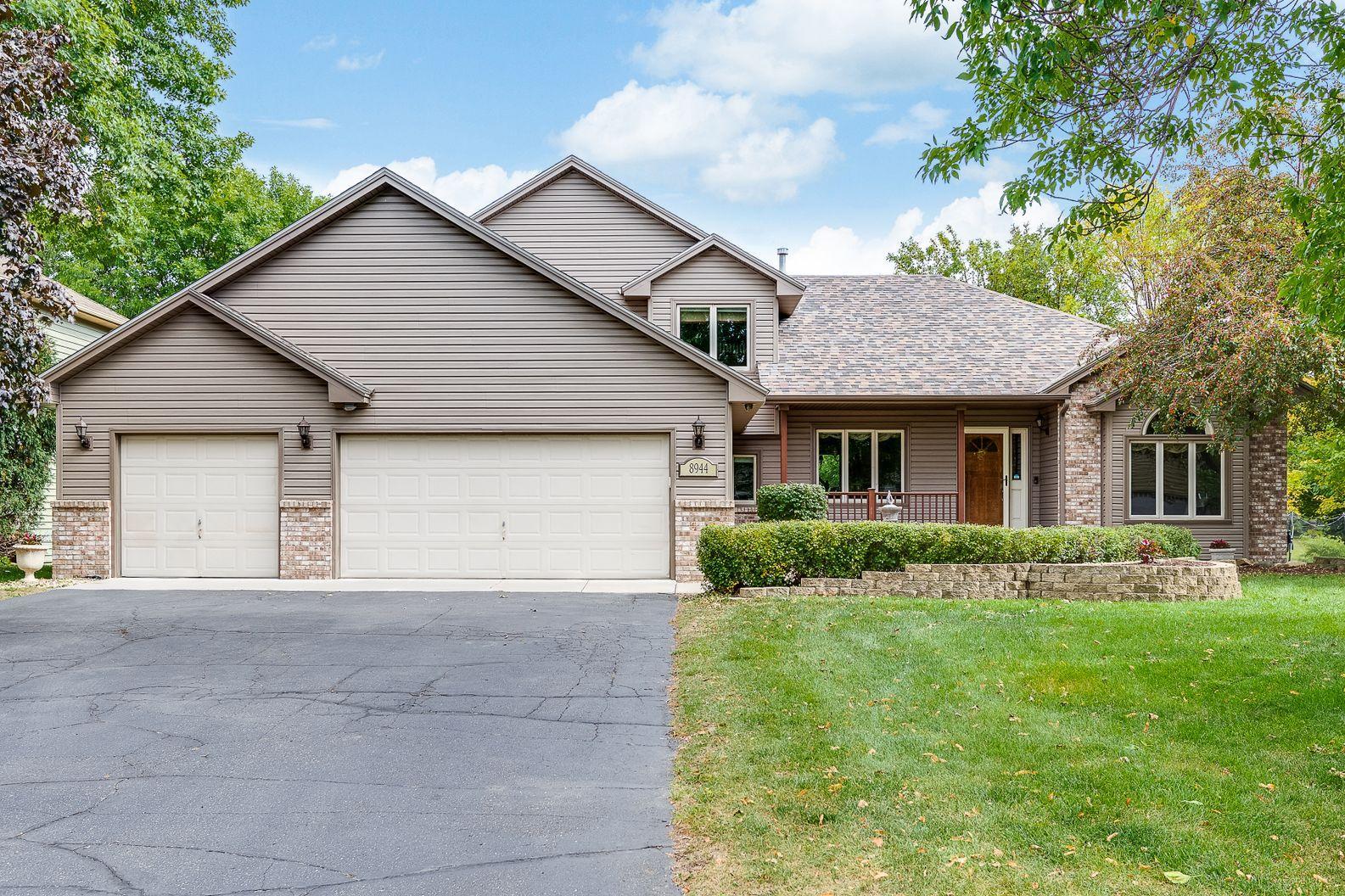 View of Residential at 8944 Vickors Crossing, Brooklyn Park MN 55443, Brooklyn Park - Mike Wilen | Minnesota Team Real Estate