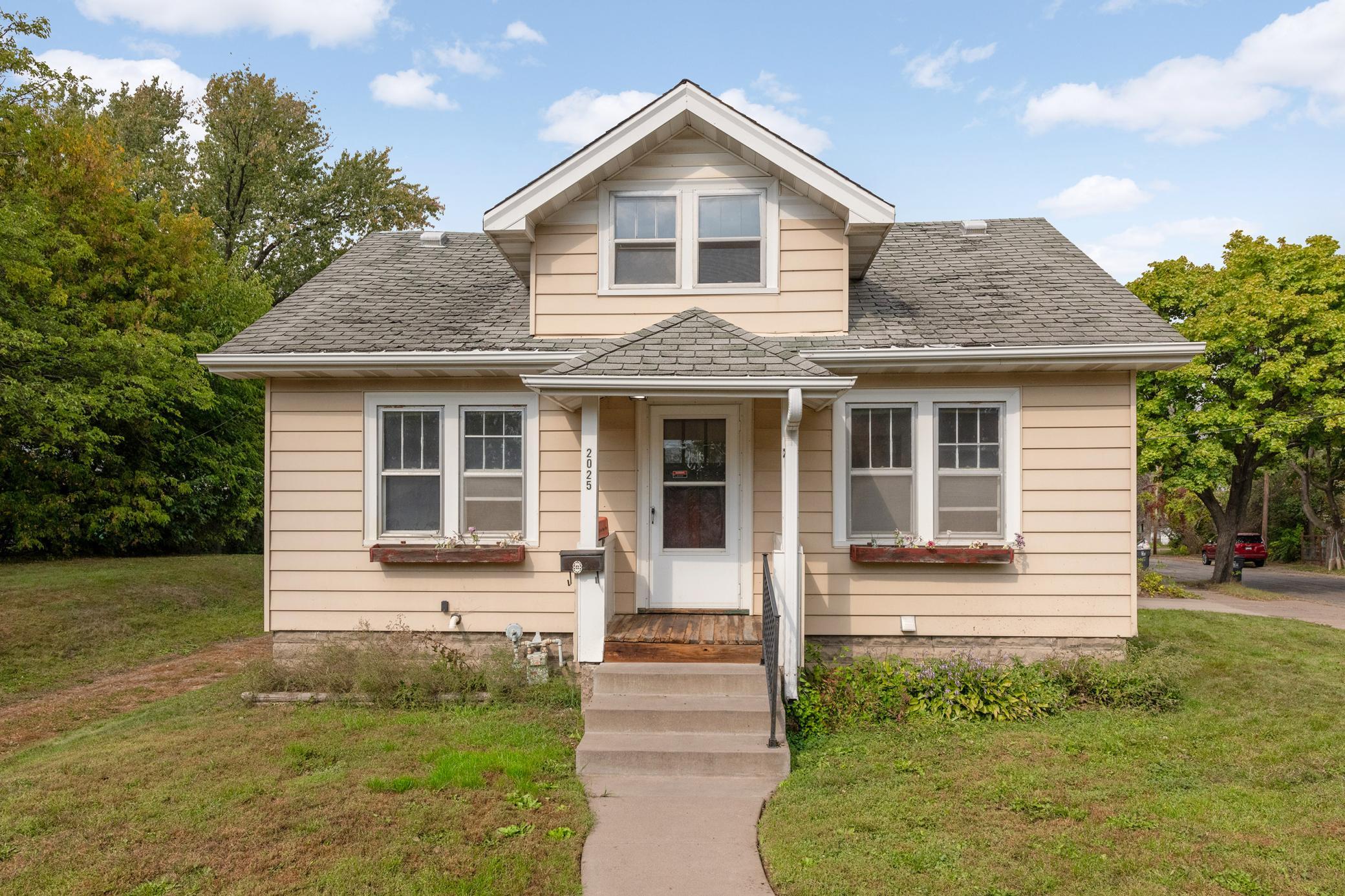 View of Residential at 2025 Manitou Avenue, Saint Paul MN 55119, Saint Paul - Mike Wilen | Minnesota Team Real Estate