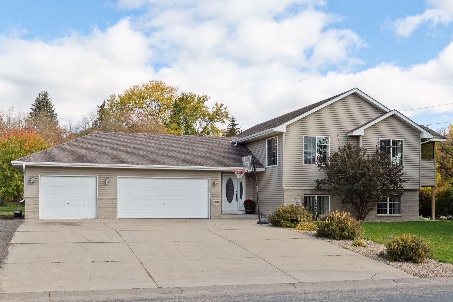View of Residential at 800 Canterbury Avenue, Buffalo MN 55313, Buffalo - Mike Wilen | Minnesota Team Real Estate
