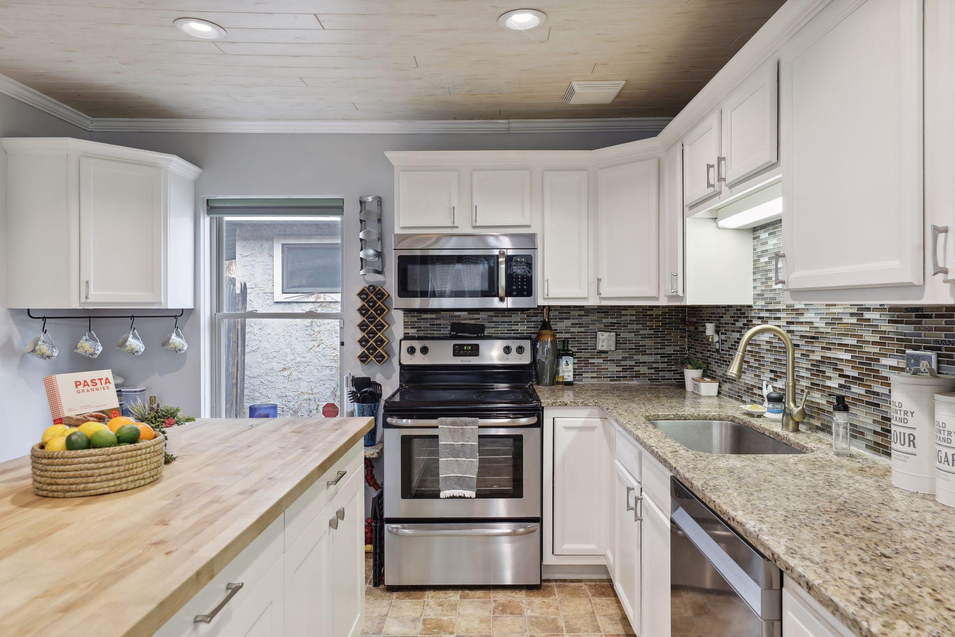 View of Residential at 1127 Marion Street, Saint Paul MN 55117, Saint Paul - Mike Wilen | Minnesota Team Real Estate