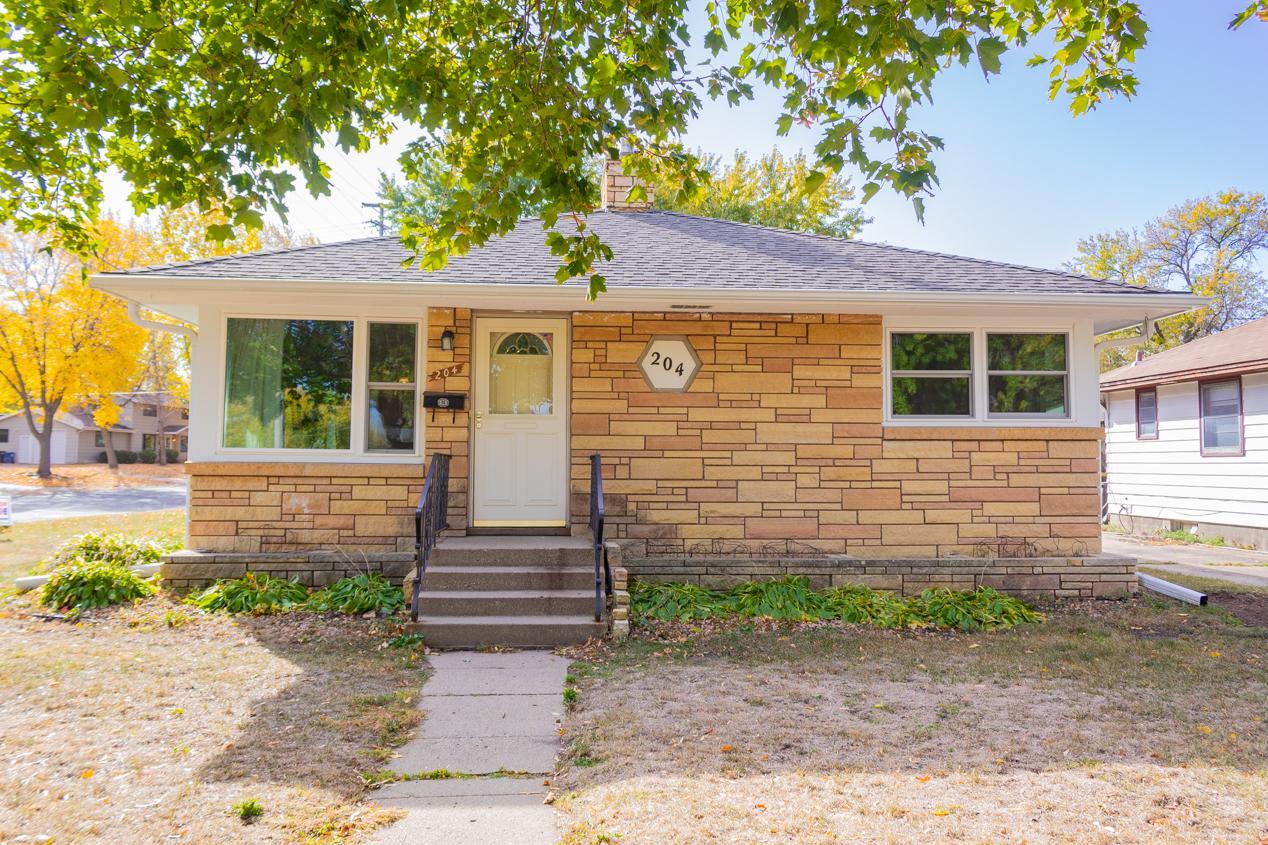 View of Residential at 204 8th Avenue, Shakopee MN 55379, Shakopee - Mike Wilen | Minnesota Team Real Estate