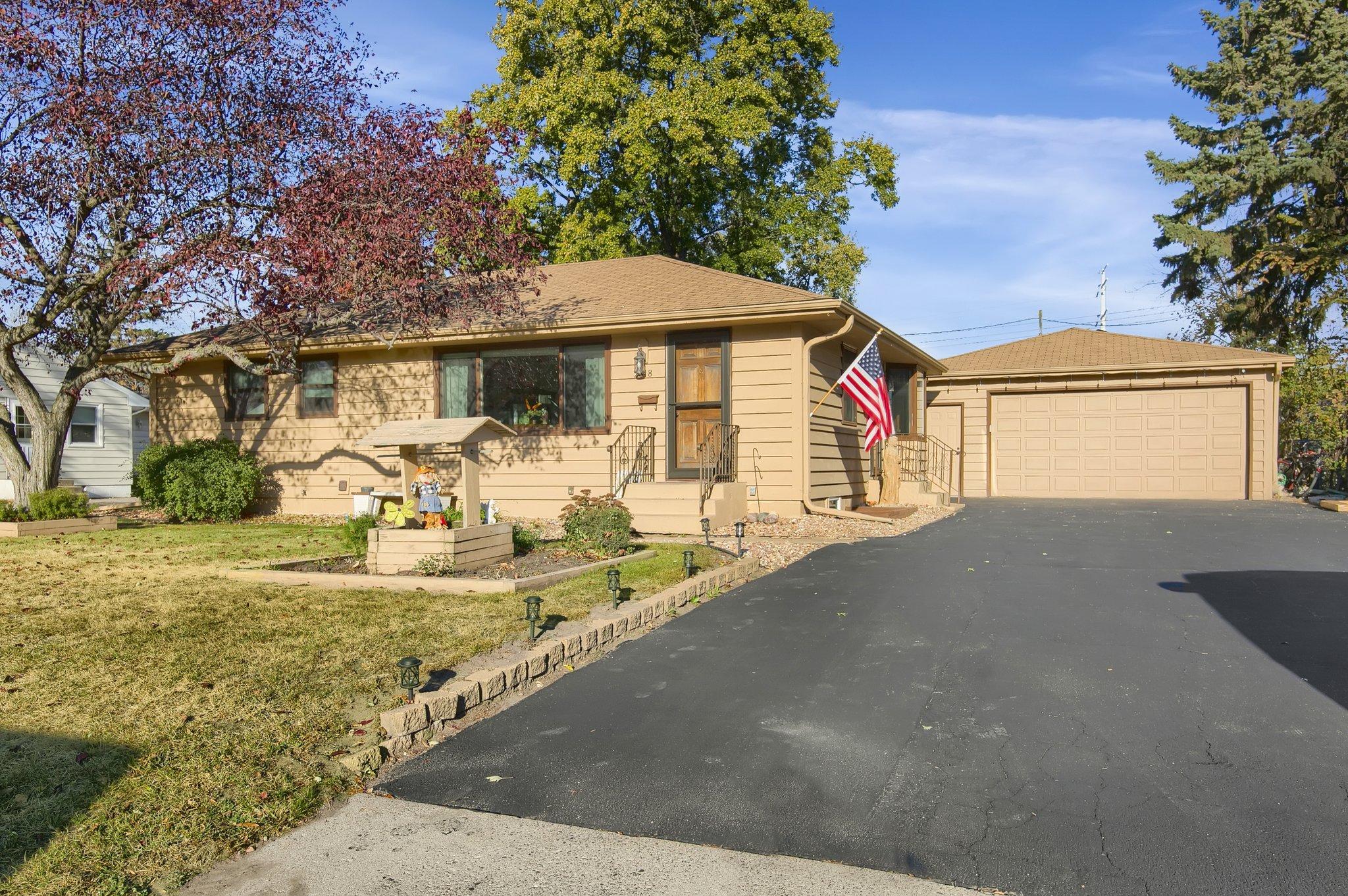 View of Residential at 2318 Brookview Drive, Brooklyn Center MN 55430, Brooklyn Center - Mike Wilen | Minnesota Team Real Estate