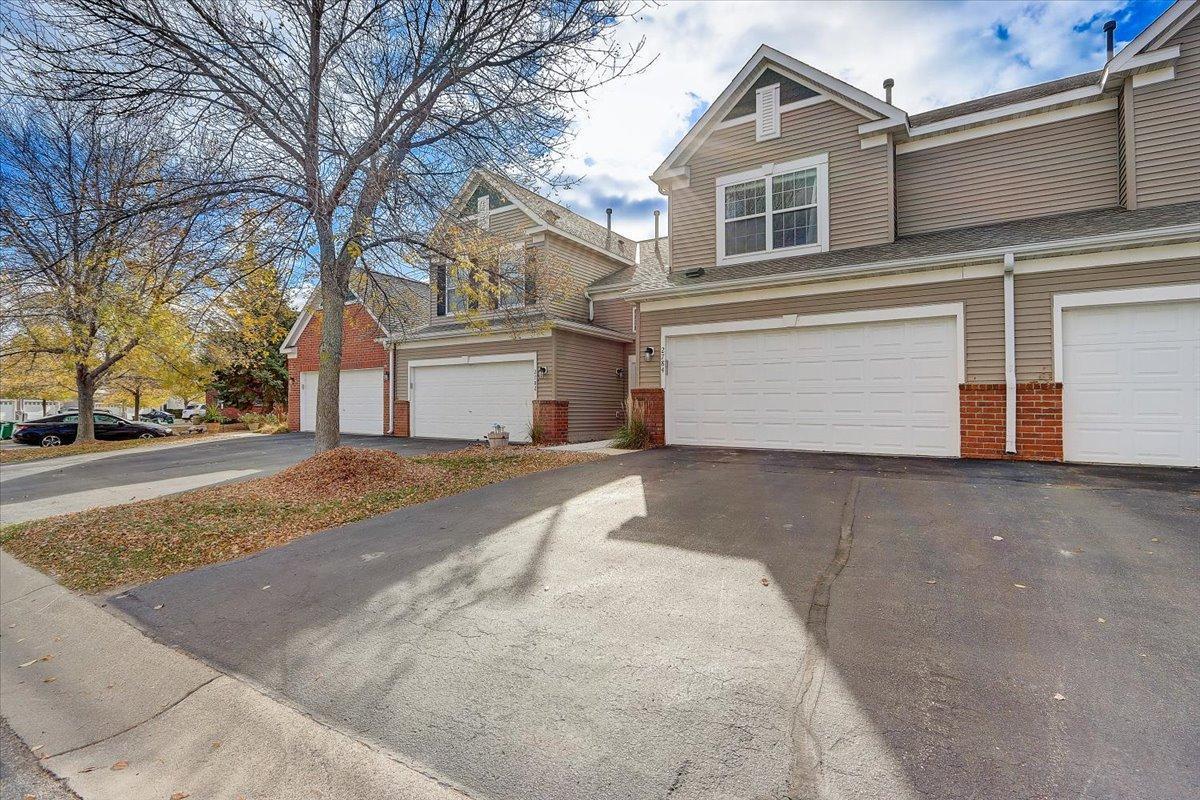 View of Residential at 2784 Spy Glass Drive, Chaska MN 55318, Chaska - Mike Wilen | Minnesota Team Real Estate