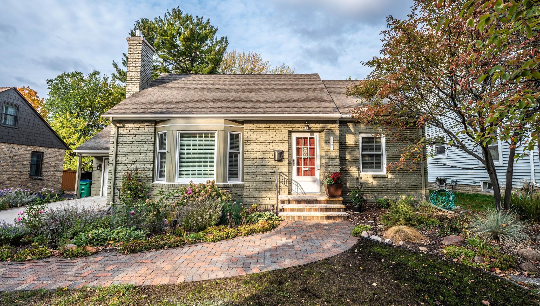 View of Residential at 3804 Huntington Avenue, Saint Louis Park MN 55416, Saint Louis Park - Mike Wilen | Minnesota Team Real Estate