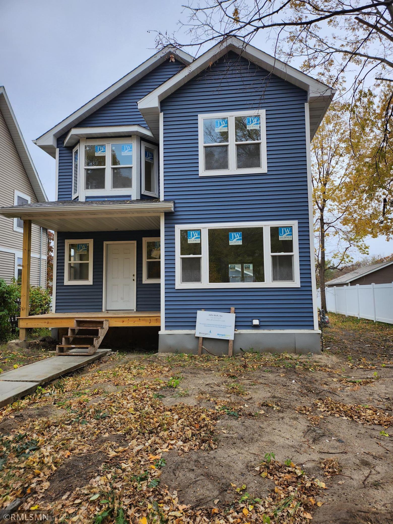 View of Residential at 2027 James Avenue, Minneapolis MN 55411, Minneapolis - Mike Wilen | Minnesota Team Real Estate