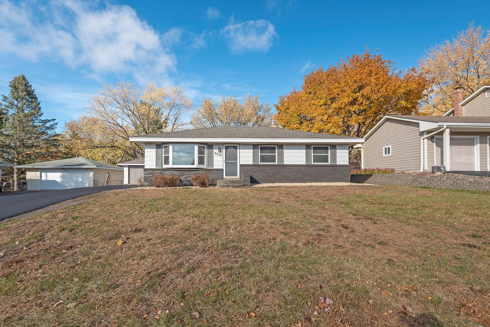 View of Residential at 2219 Mapleview Avenue, Maplewood MN 55109, Maplewood - Mike Wilen | Minnesota Team Real Estate