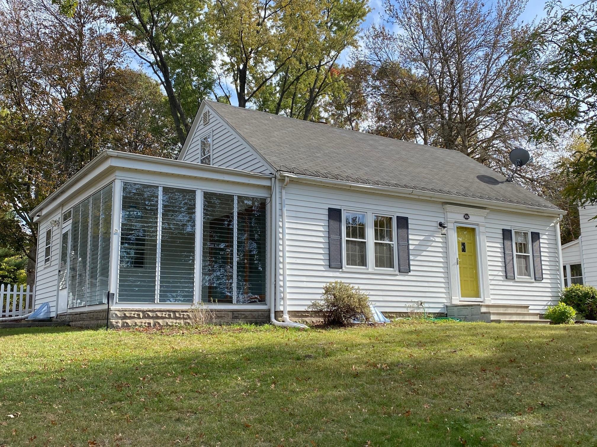 View of Residential at 3062 Woodbridge Street, Roseville MN 55113, Roseville - Mike Wilen | Minnesota Team Real Estate