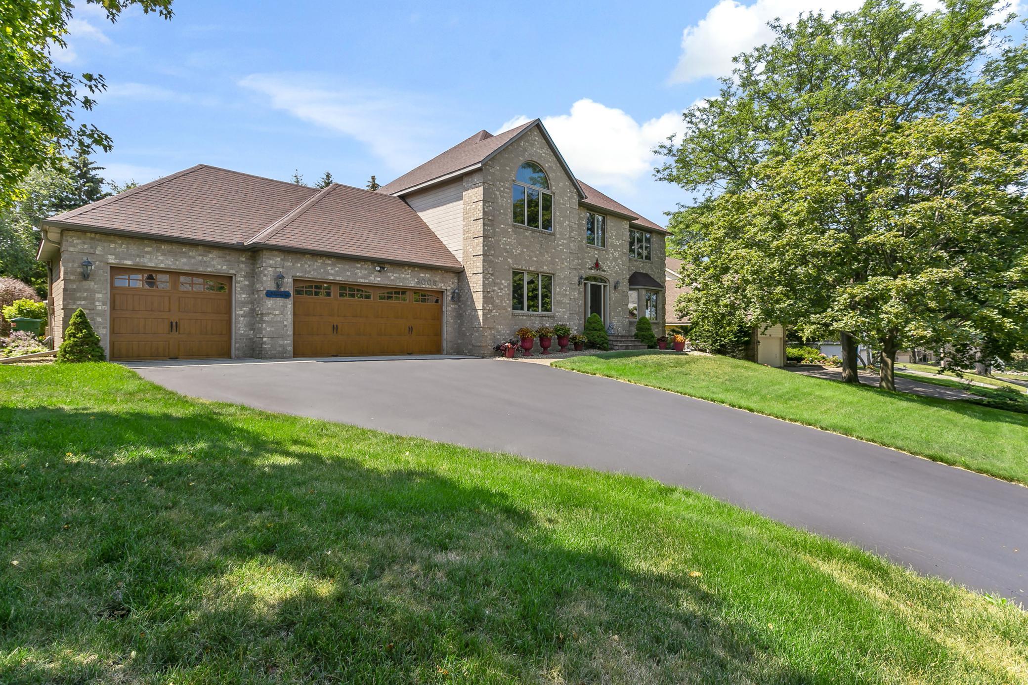 View of Residential at 3005 Foxpoint Road, Burnsville MN 55337, Burnsville - Mike Wilen | Minnesota Team Real Estate