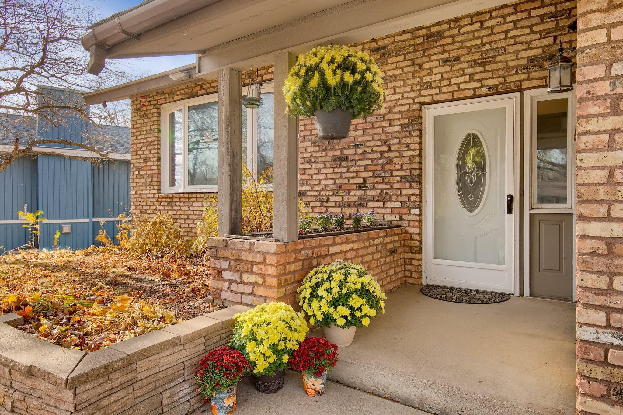 View of Residential at 2305 Quinwood Lane, Plymouth MN 55441, Plymouth - Mike Wilen | Minnesota Team Real Estate