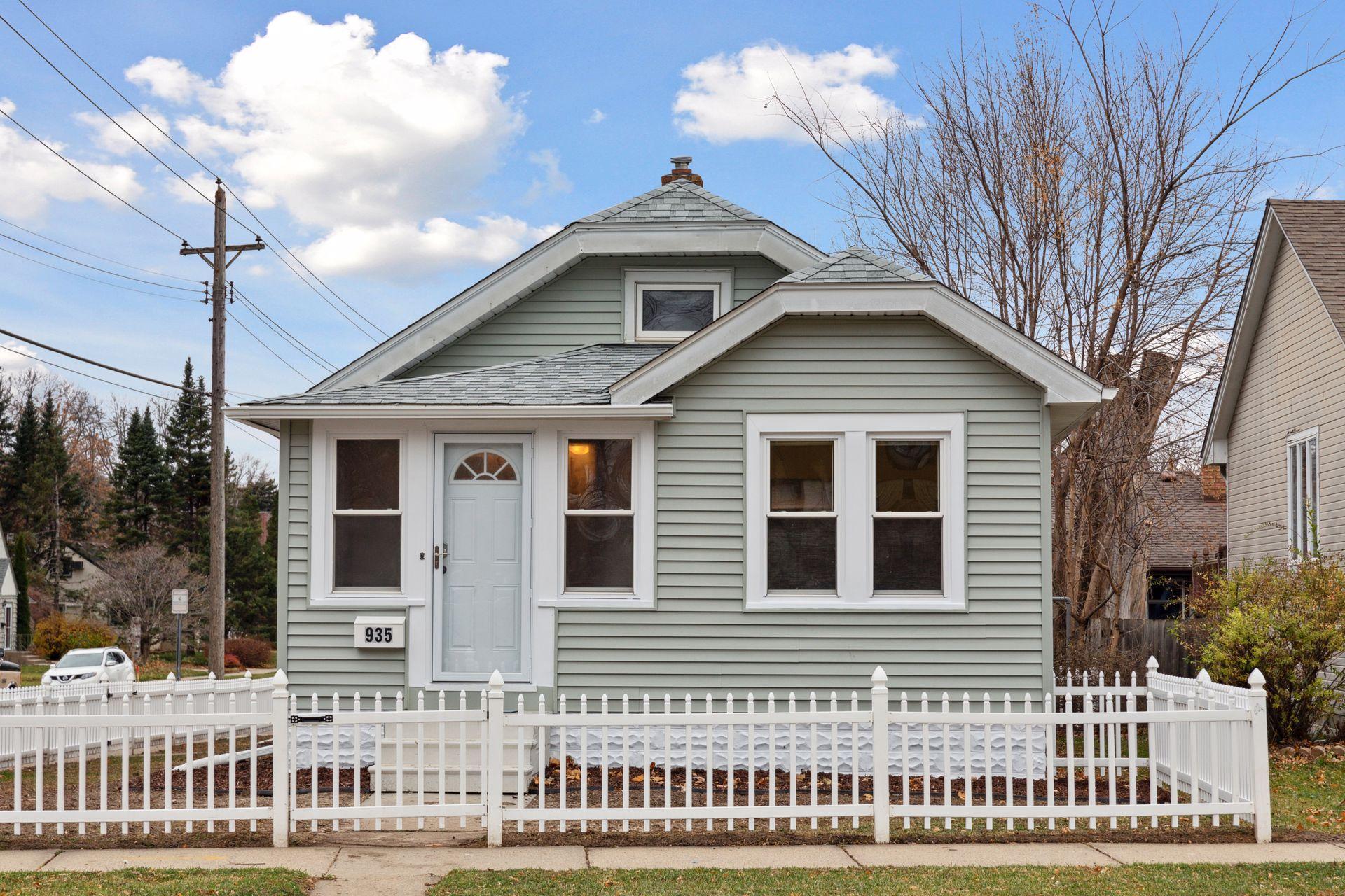 View of Residential at 935 Oakdale Avenue, West Saint Paul MN 55118, West Saint Paul - Mike Wilen | Minnesota Team Real Estate