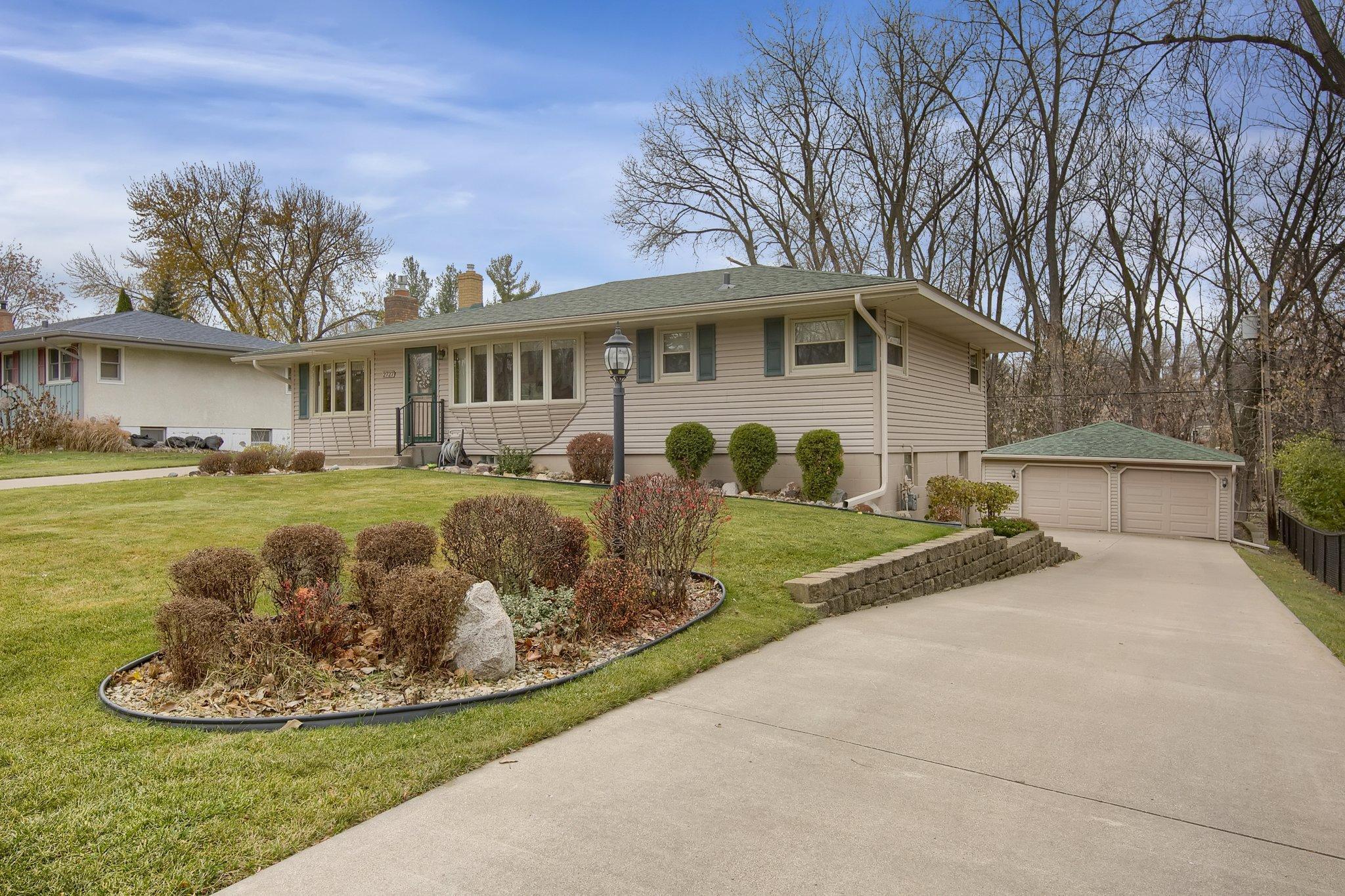 View of Residential at 2727 Virginia Avenue, Roseville MN 55113, Roseville - Mike Wilen | Minnesota Team Real Estate