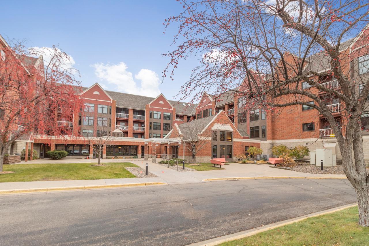 View of Residential at 500 County Road B #123, Roseville MN 55113, Roseville - Mike Wilen | Minnesota Team Real Estate