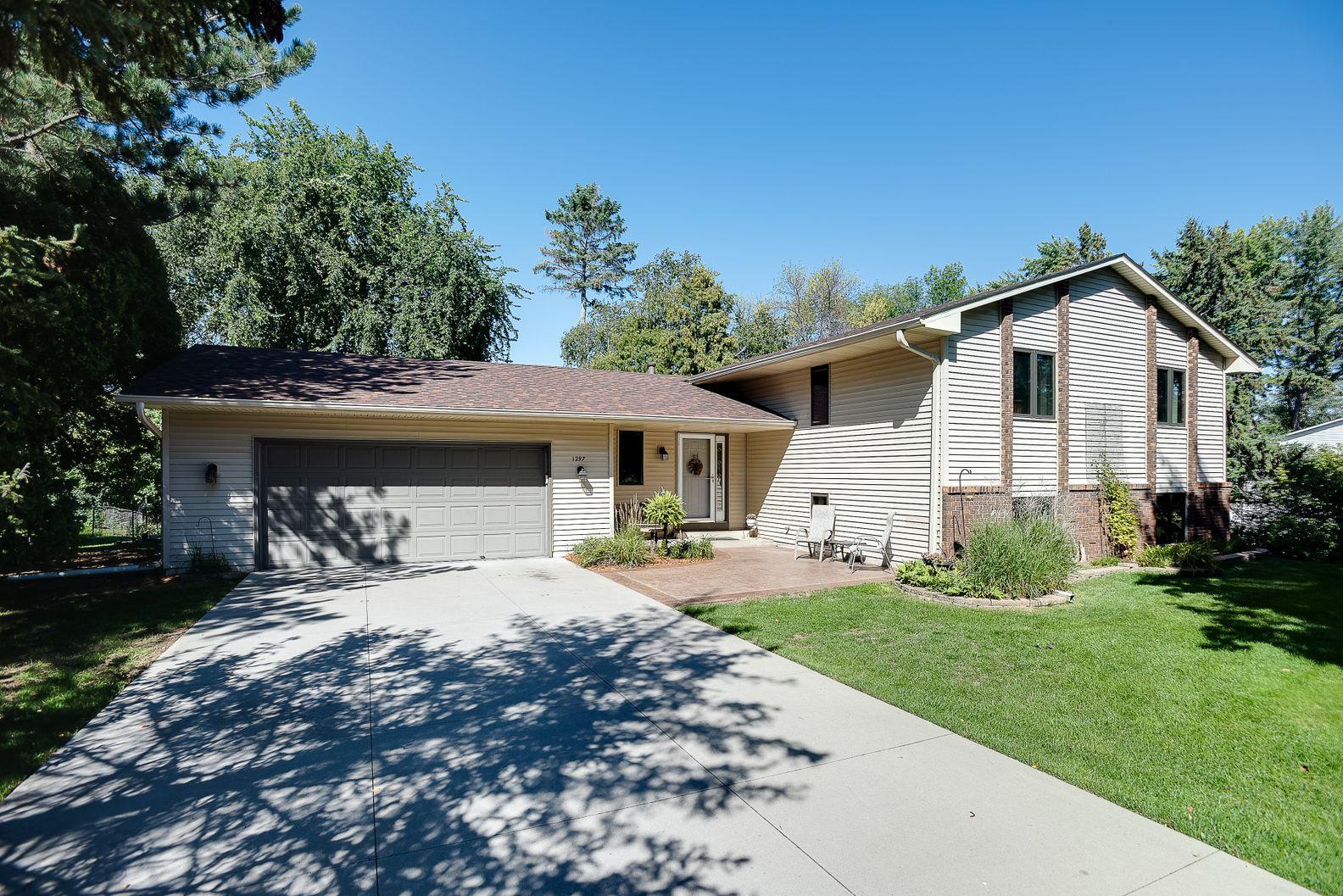View of Residential at 1297 Nursery Hill Lane, Arden Hills MN 55112, Arden Hills - Mike Wilen | Minnesota Team Real Estate
